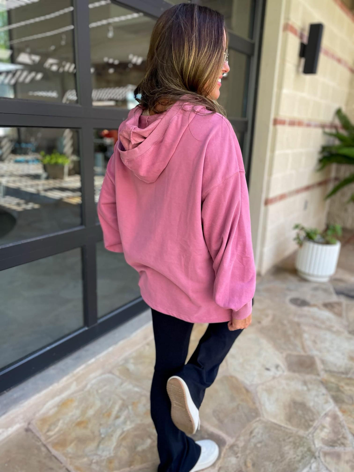 Sudadera con capucha y media cremallera Hendrick en nueve colores