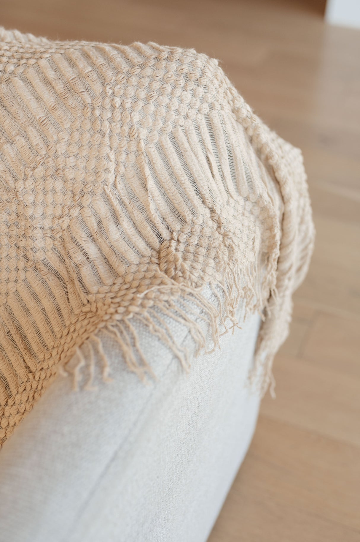 Graham Blanket Single Cuddle Size in Beige - Liarian Unlimited Boutique