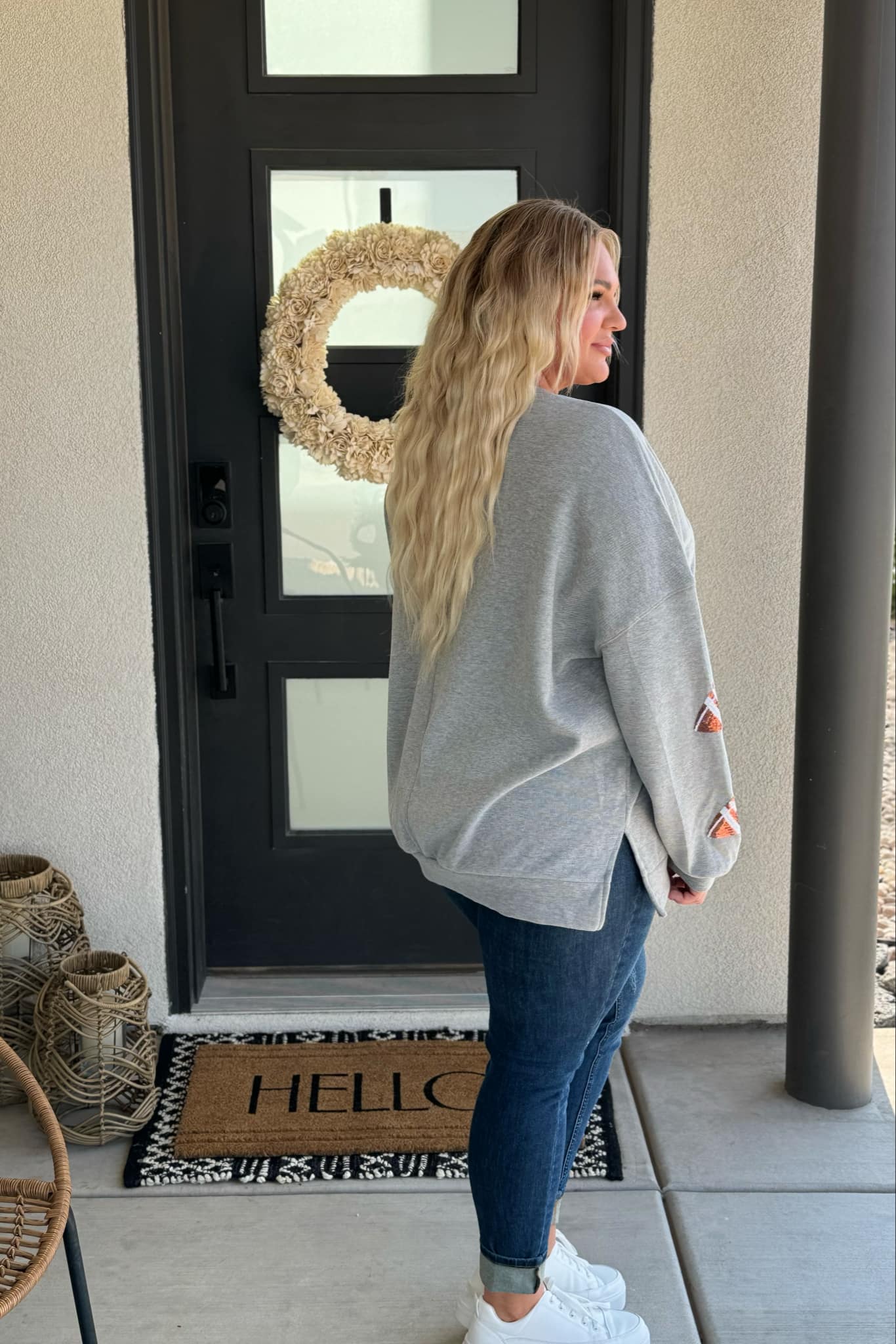 Suéter de fútbol con lentejuelas para el día del juego