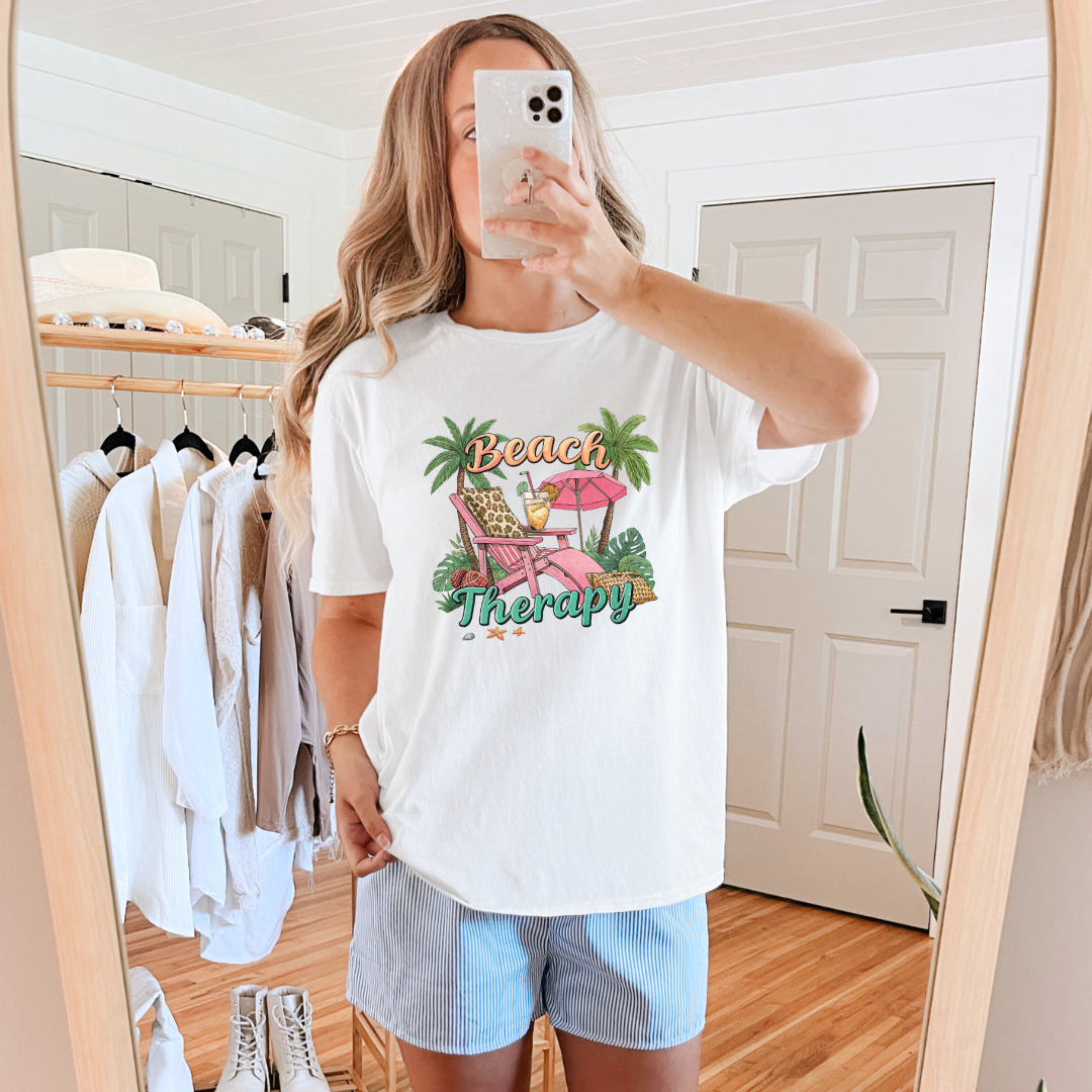 Camiseta gráfica de terapia de playa