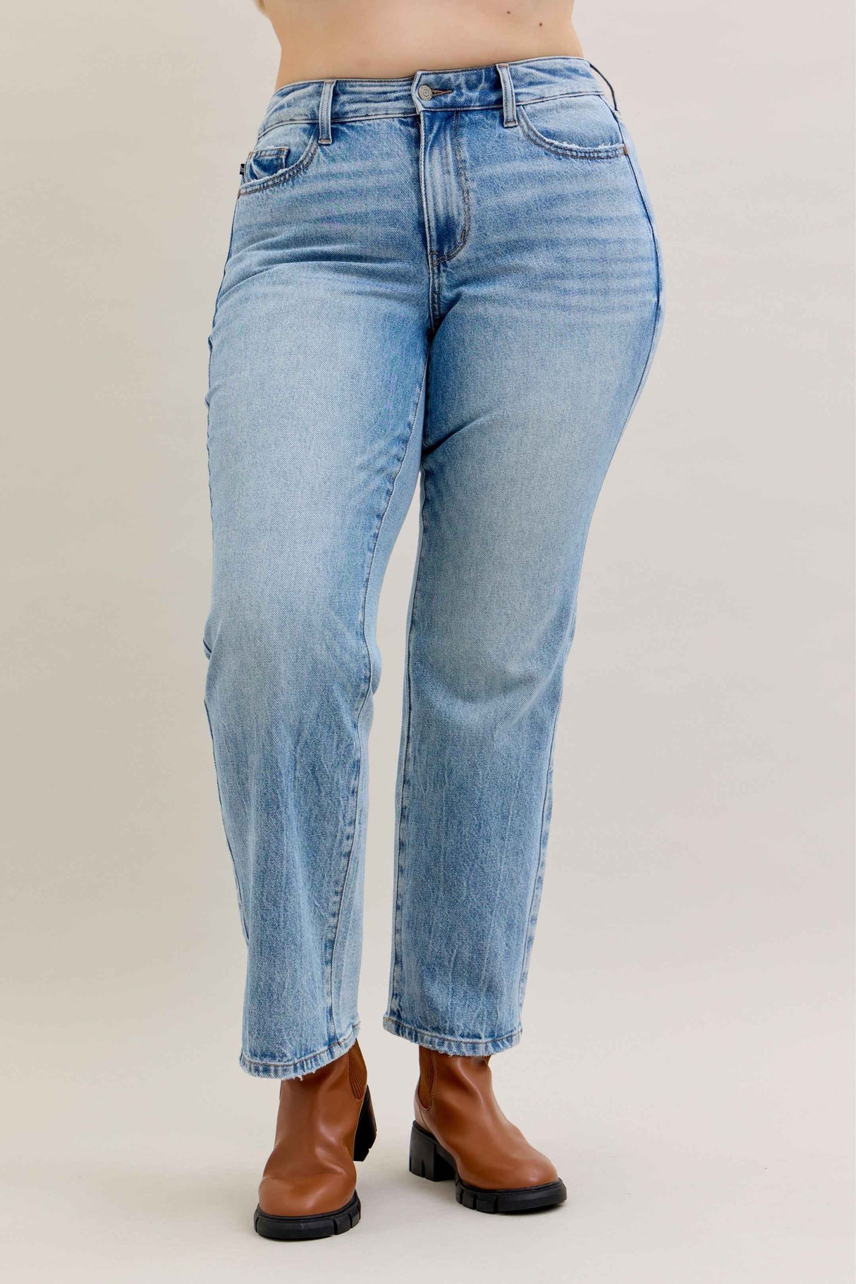 Heather Mid Rise Rigid Magic Straight