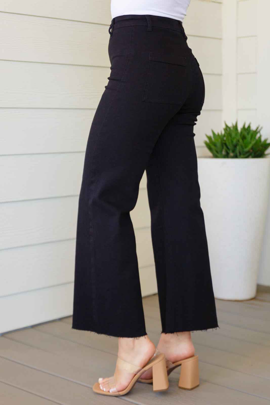 August High Rise Wide Leg Crop Jeans in Black - Liarian Unlimited Boutique