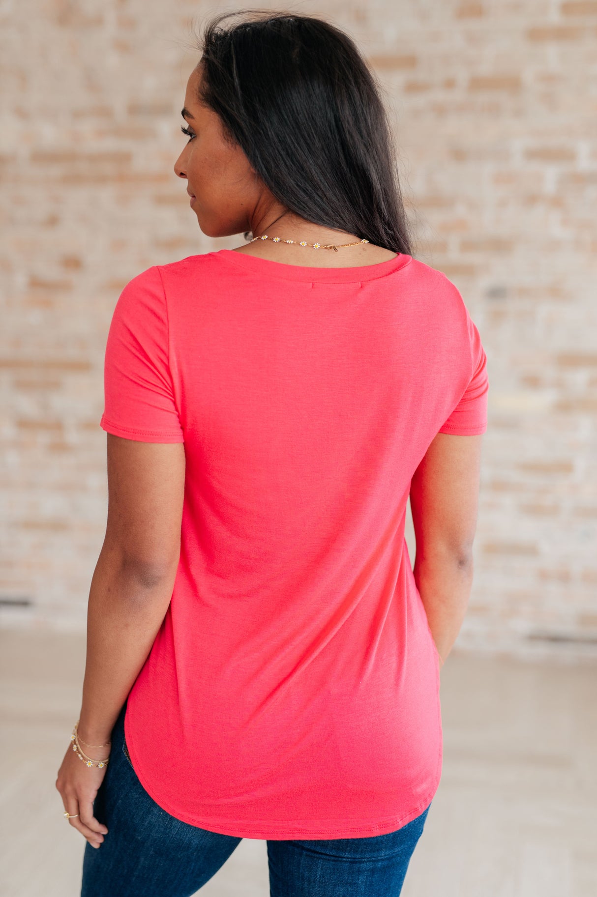 Back to the Basics Top - Liarian Unlimited Boutique