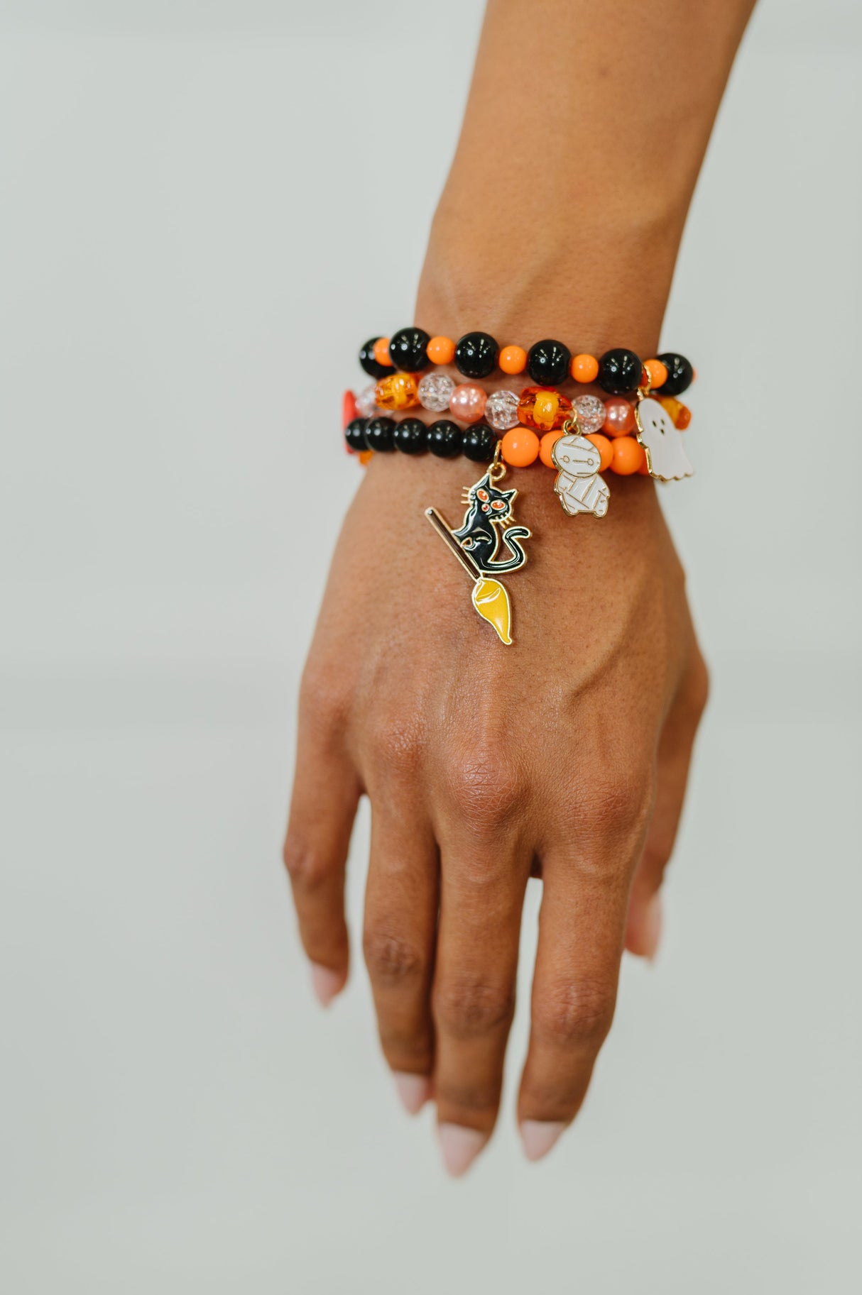 Pulsera elástica de cuentas Boo Crew Stack