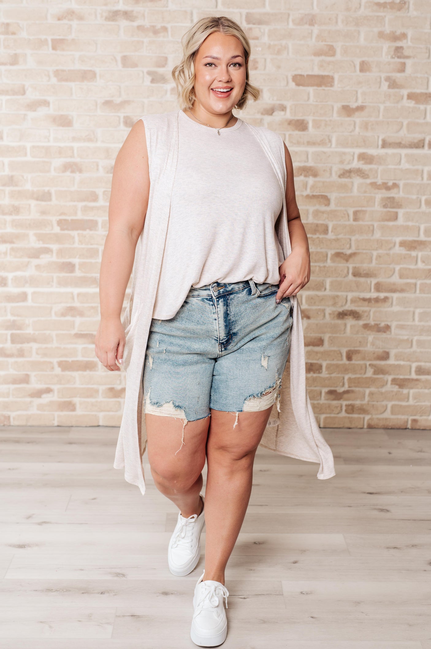 Cárdigan bohemio sin mangas con ventilación