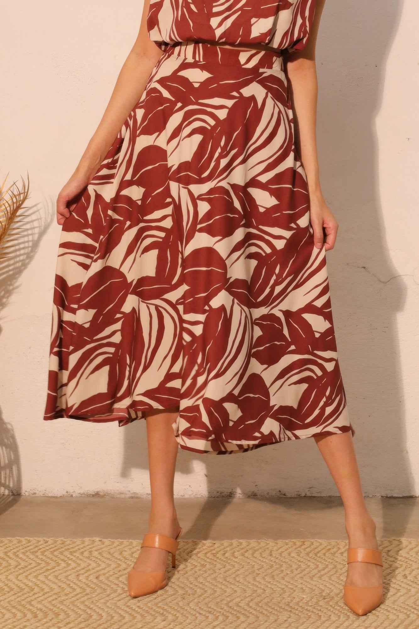 Lucca Leaf Midi Swing Skirt
