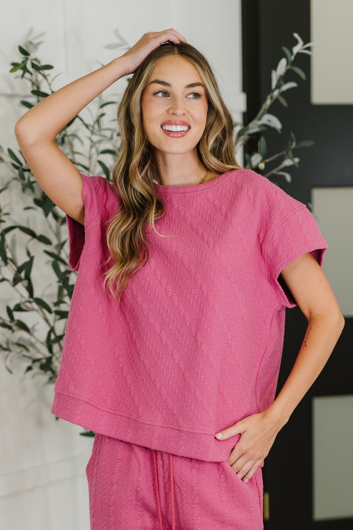 Top con hombros caídos en color magenta Can't Quit You