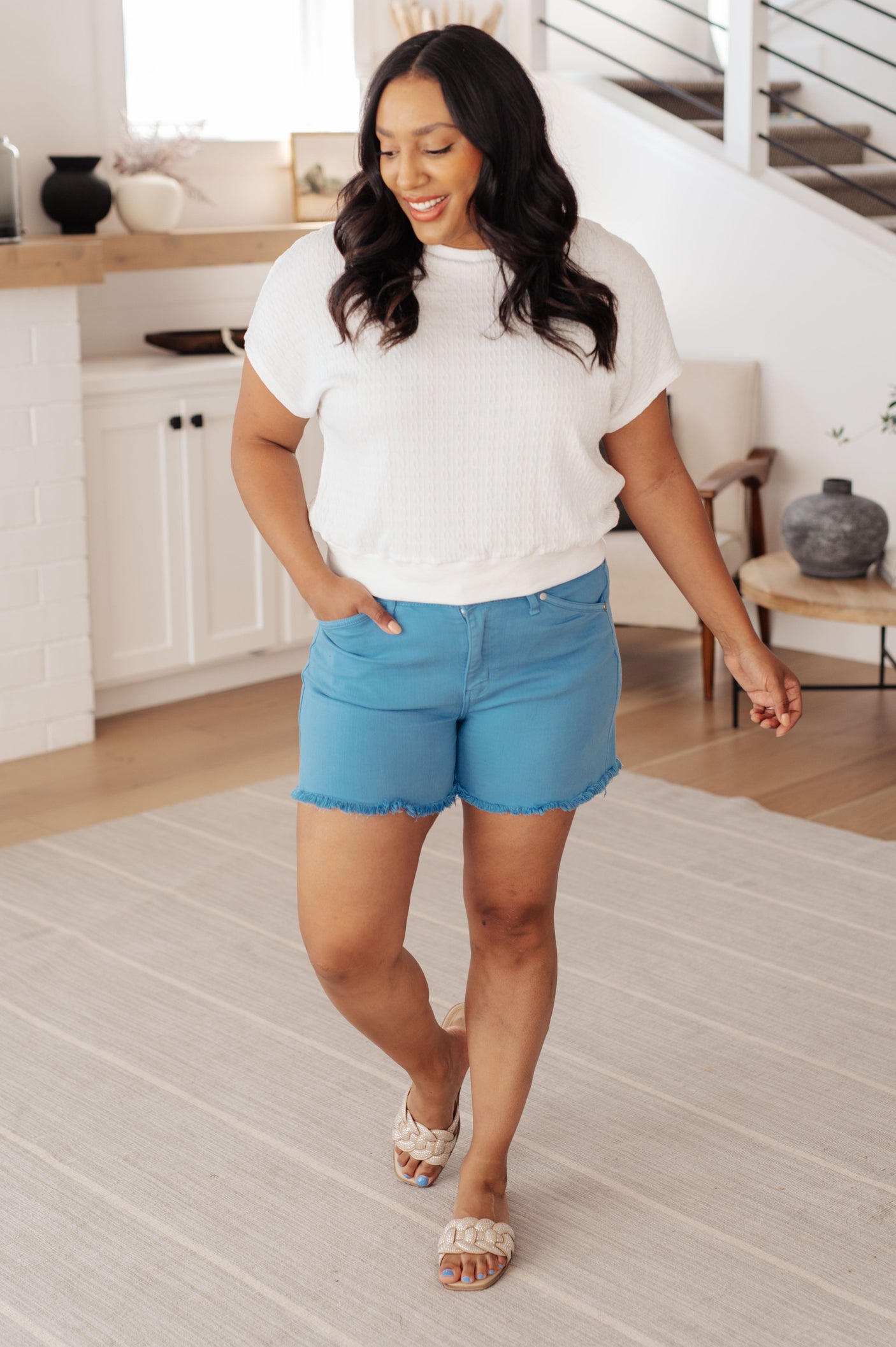 Top clásico de manga corta en color blanco