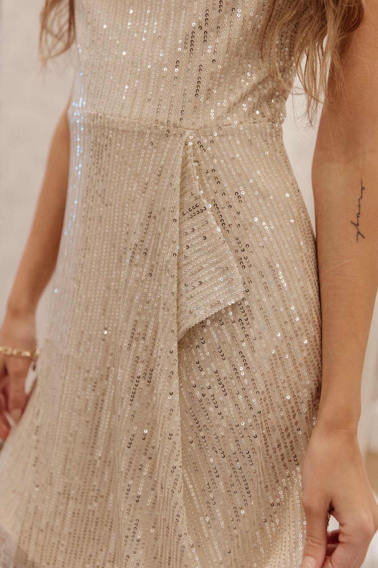 Vestido de reina disco en dorado