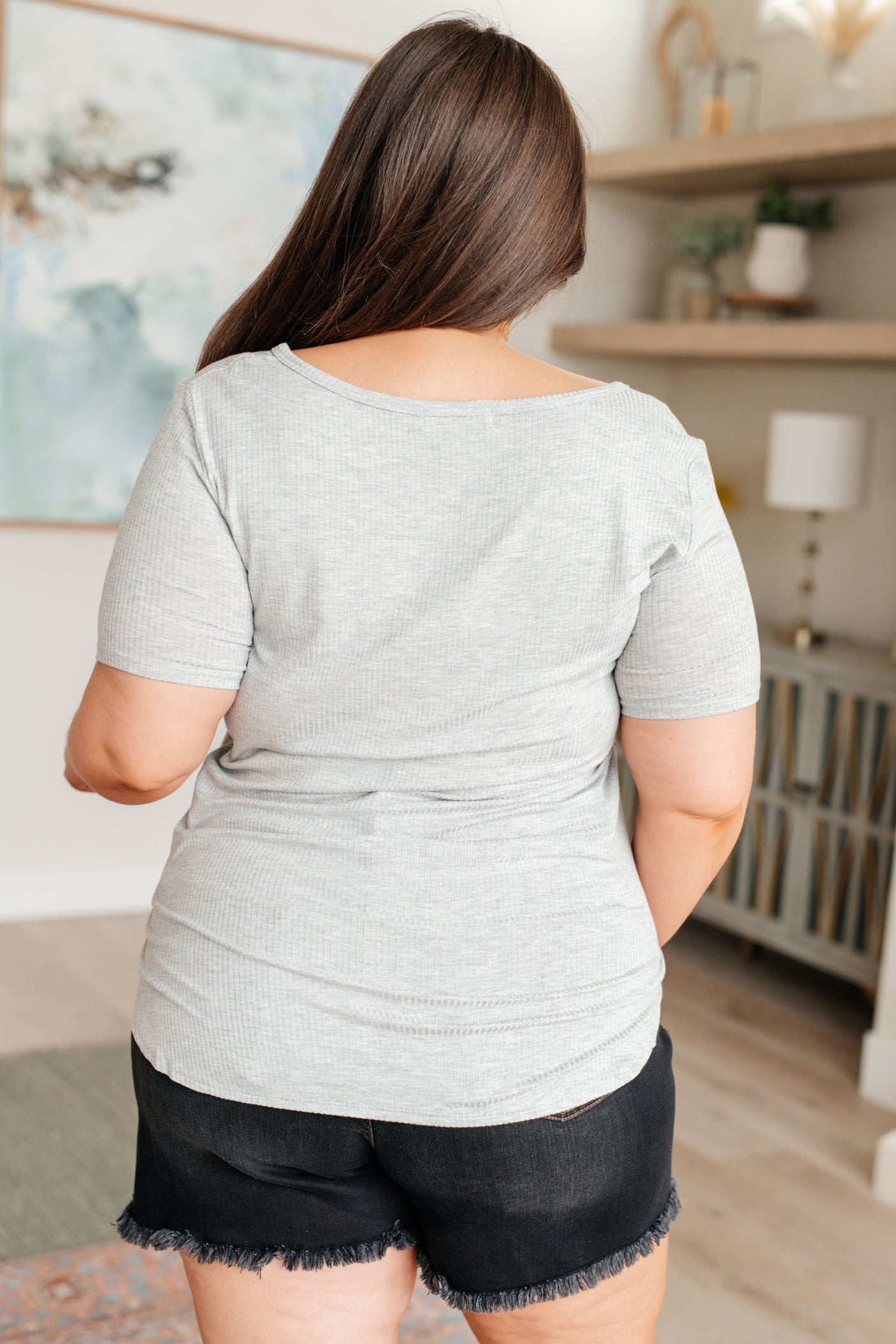 Top con cuello en V "No me subestimes"