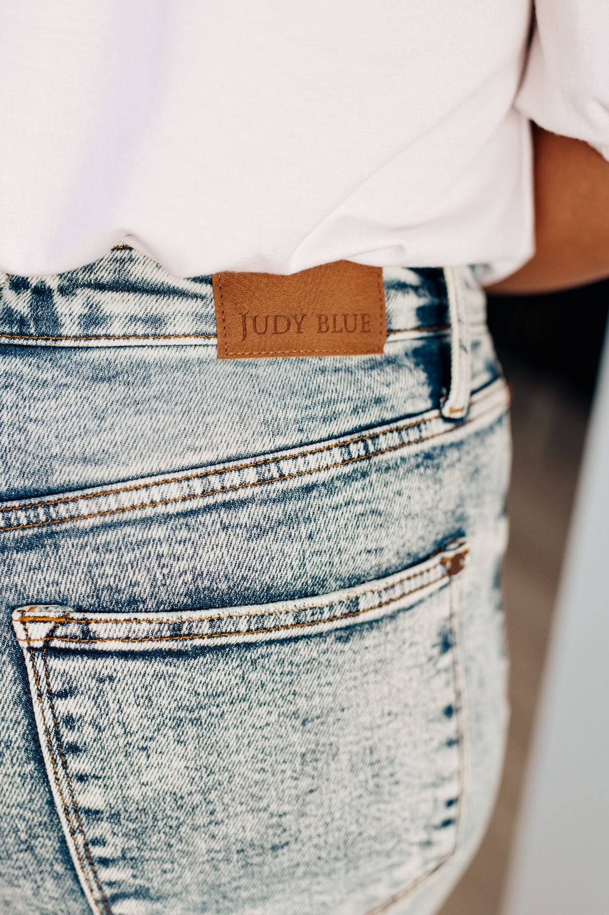 Dory High Waist Mineral Wash Raw Hem Wide Leg Jeans - Liarian Unlimited Boutique