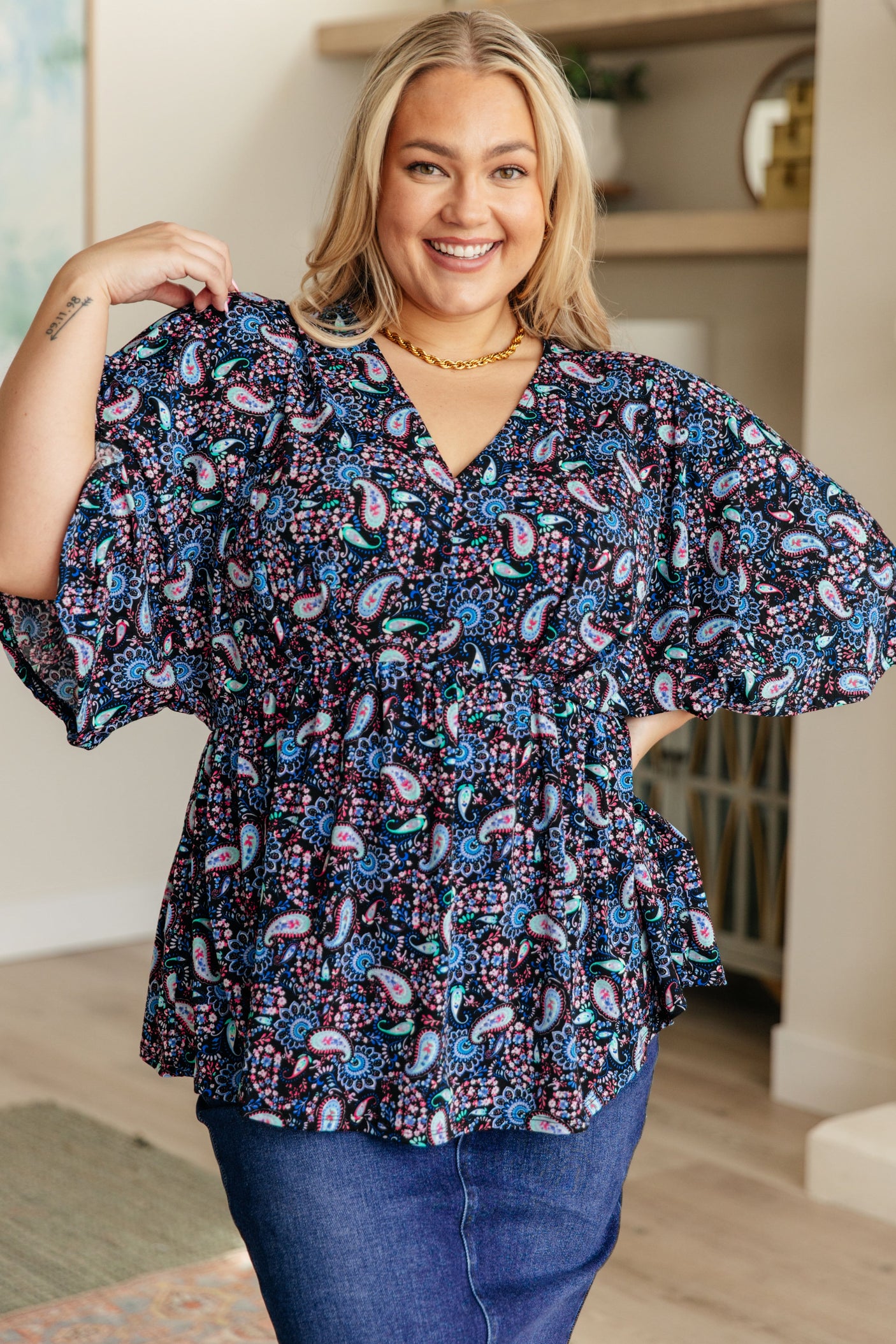 Dreamer Top in Black and Periwinkle Paisley - Liarian Unlimited Boutique