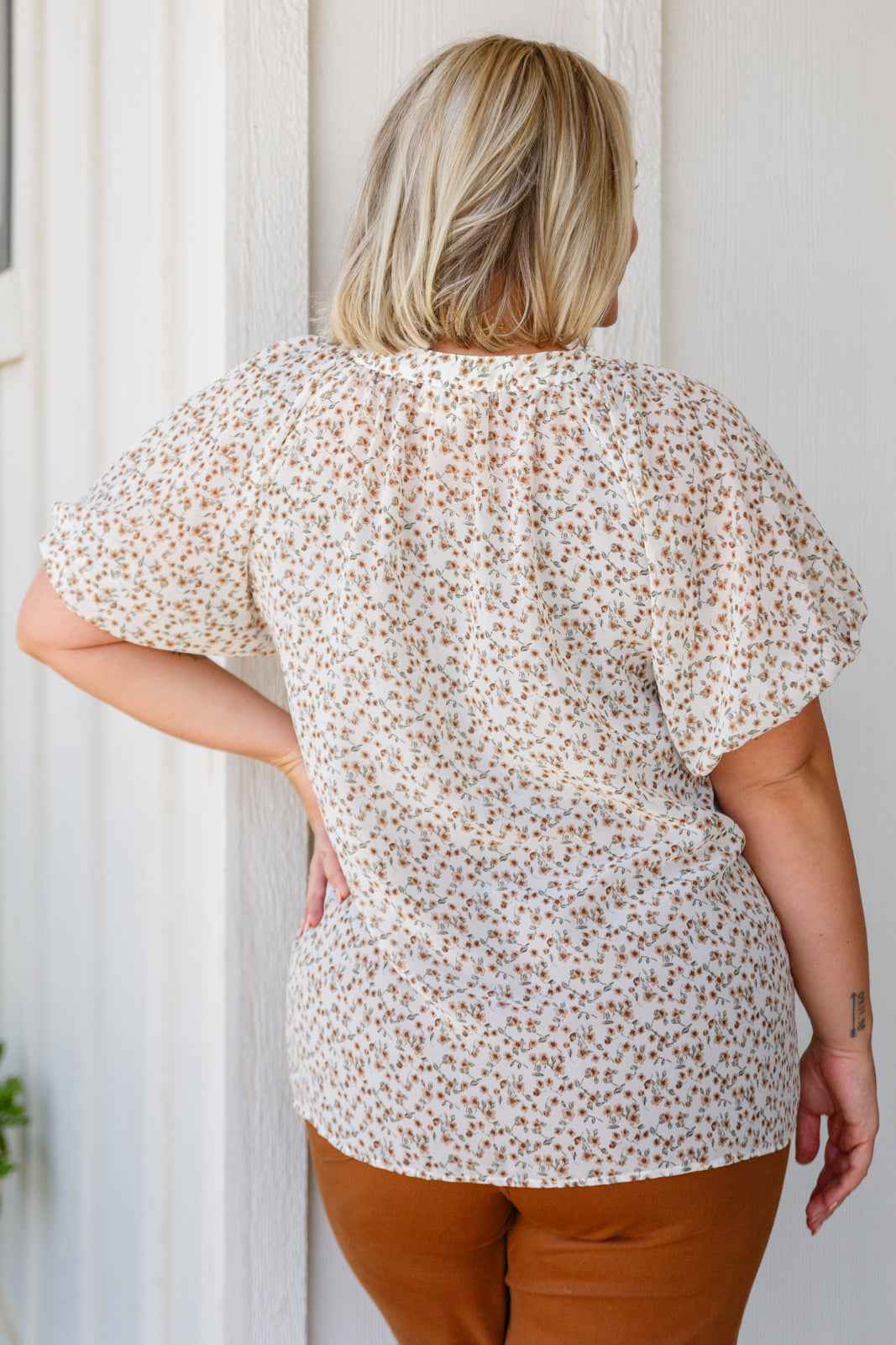 Fancy Me Floral Button Down - Liarian Unlimited Boutique