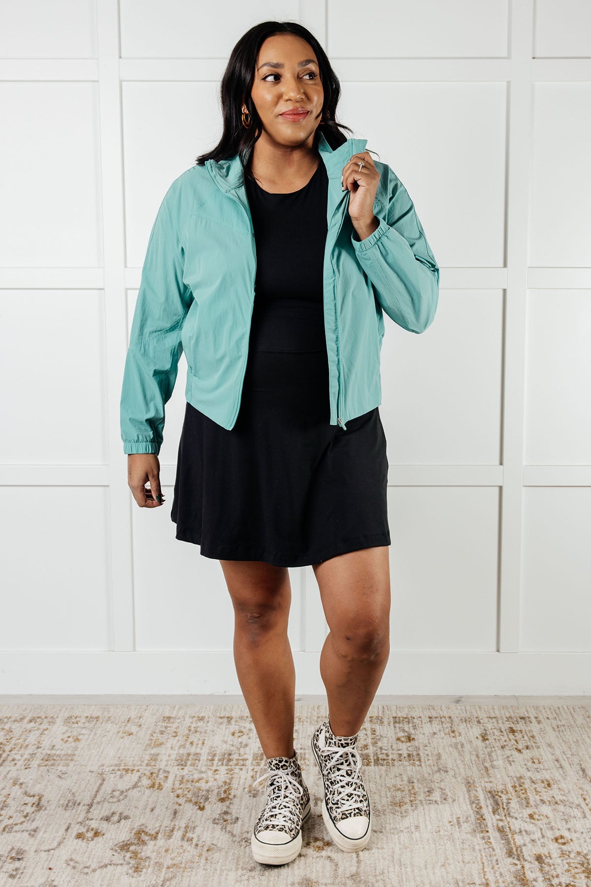 Chaqueta de tenis de nailon Fit Happens en color Tidal Wave