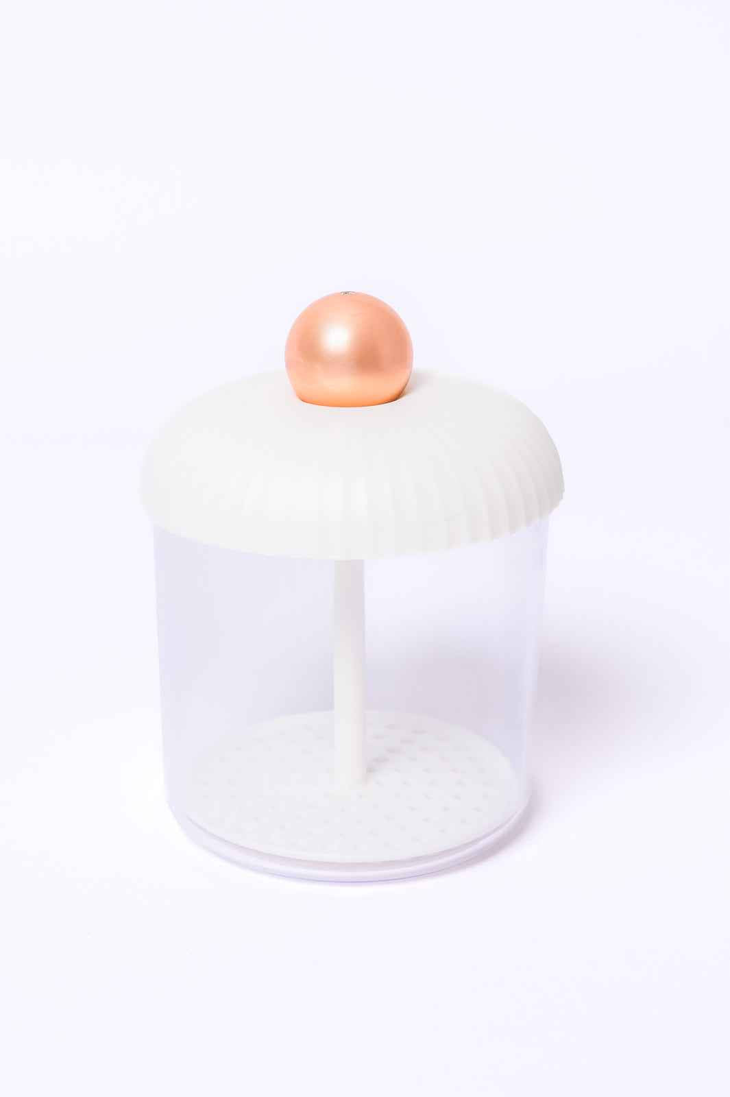Five Second Foammaker in White & Gold - Liarian Unlimited Boutique