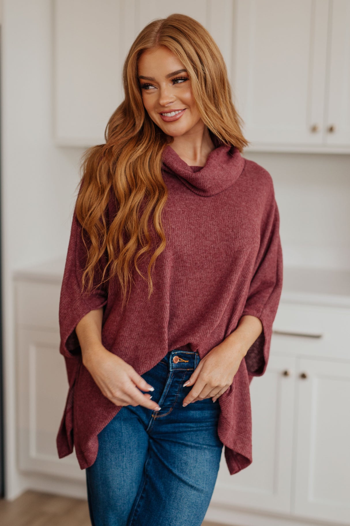 Poncho con cuello vuelto Forgive Me