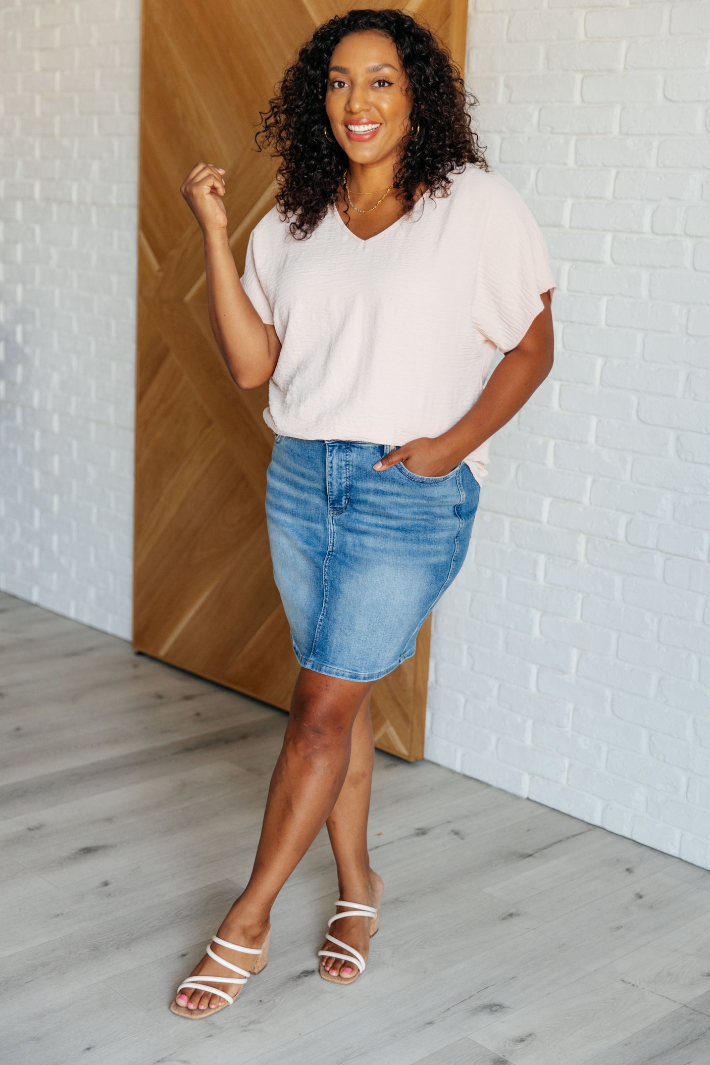 Preguntas frecuentes sobre el top con cuello en V en color rubor