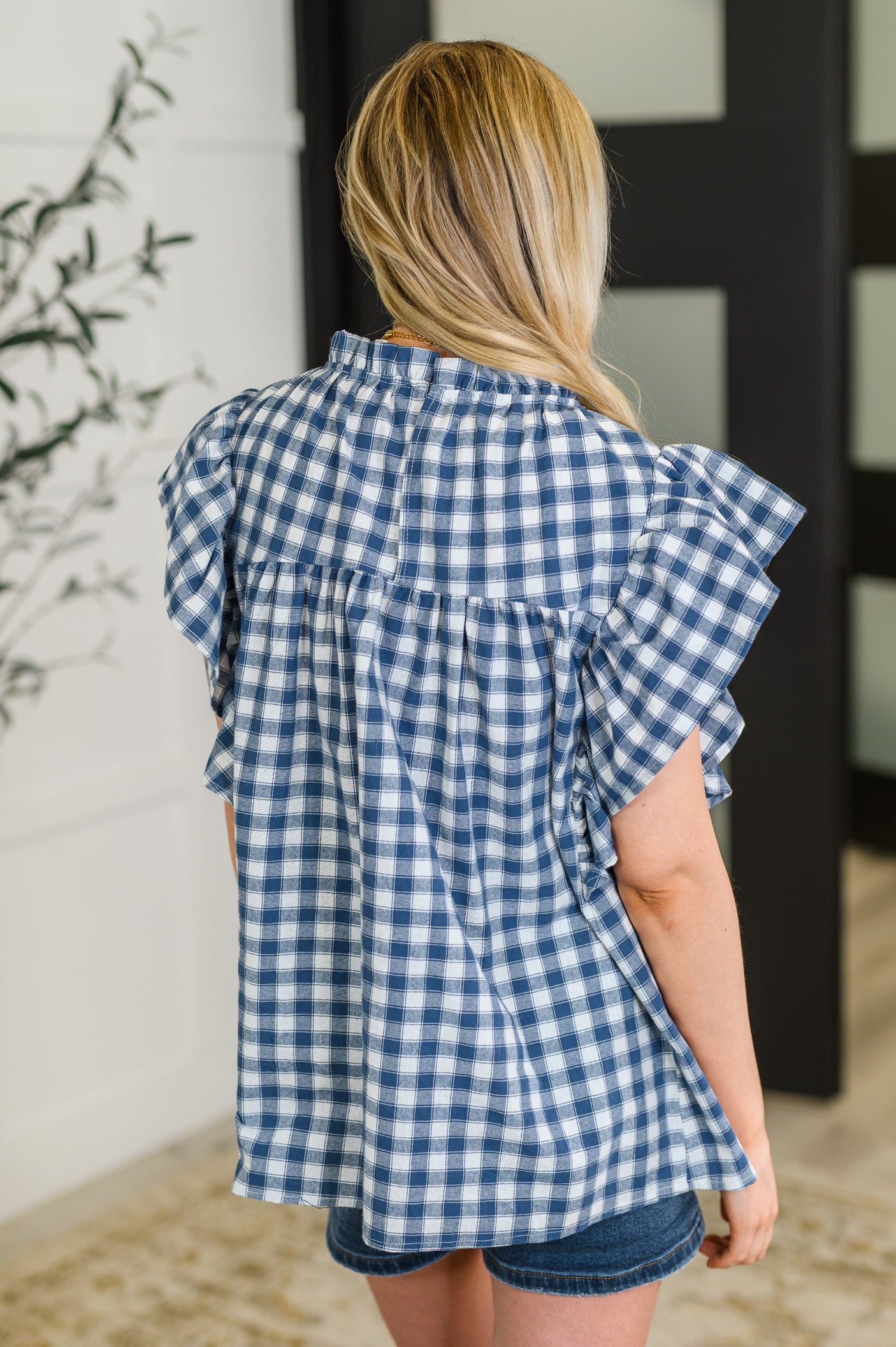 Blusa con mangas onduladas en azul de Garden at Goldenhour