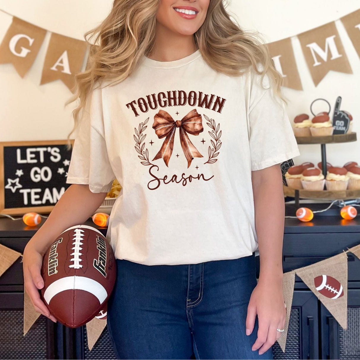 Camiseta gráfica de la temporada de touchdown