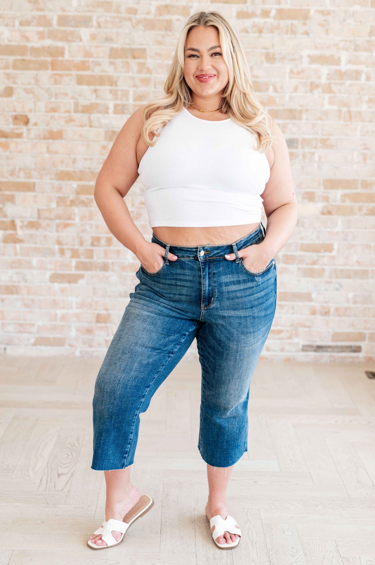 Hayes High Rise Wide Leg Crop Jeans - Liarian Unlimited Boutique