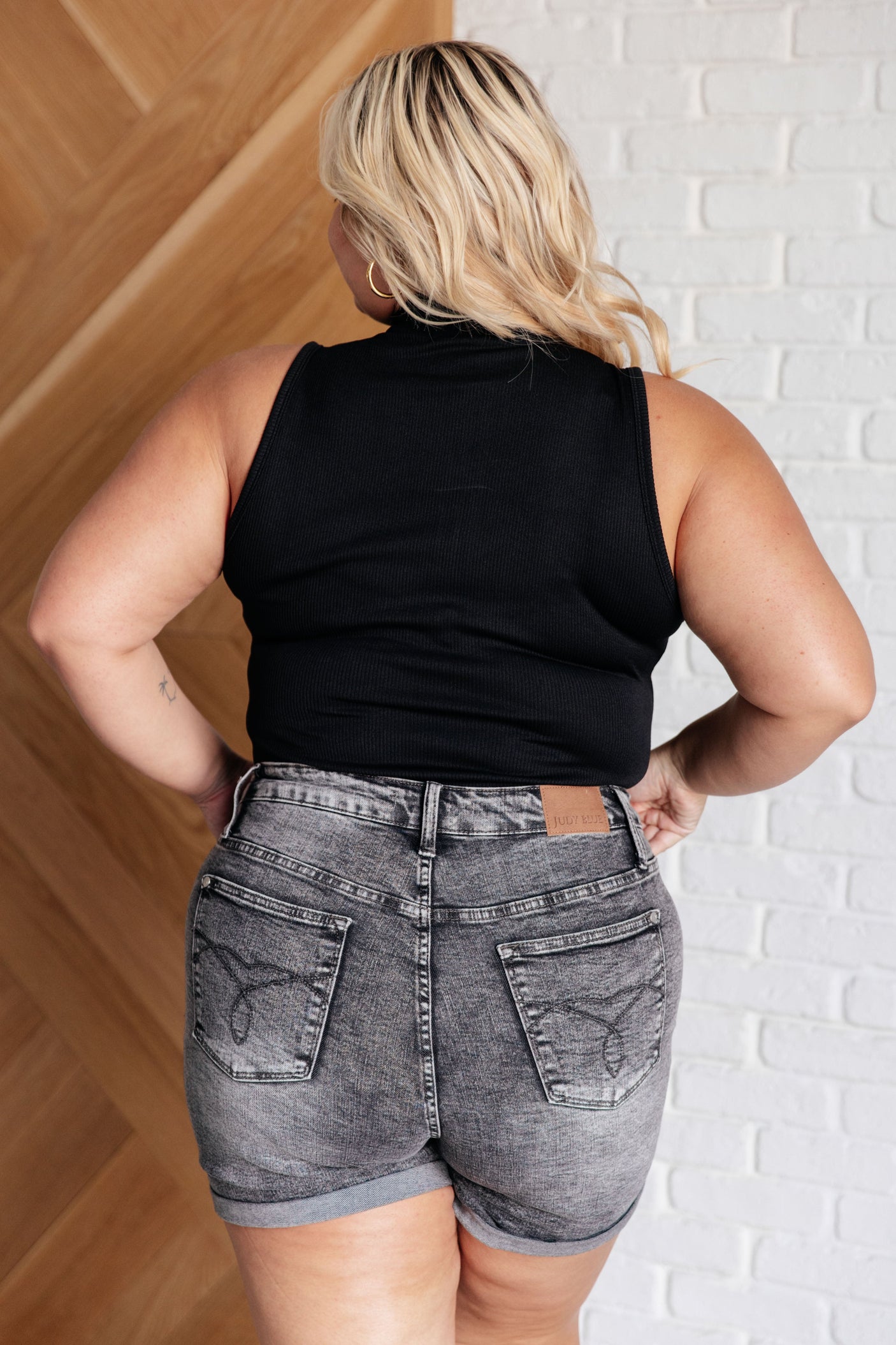 Body con cremallera y canalé Higher and High