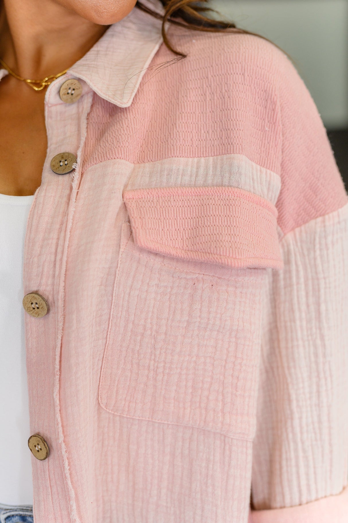 Chaqueta rosa con botones al frente Hot & Unbothered