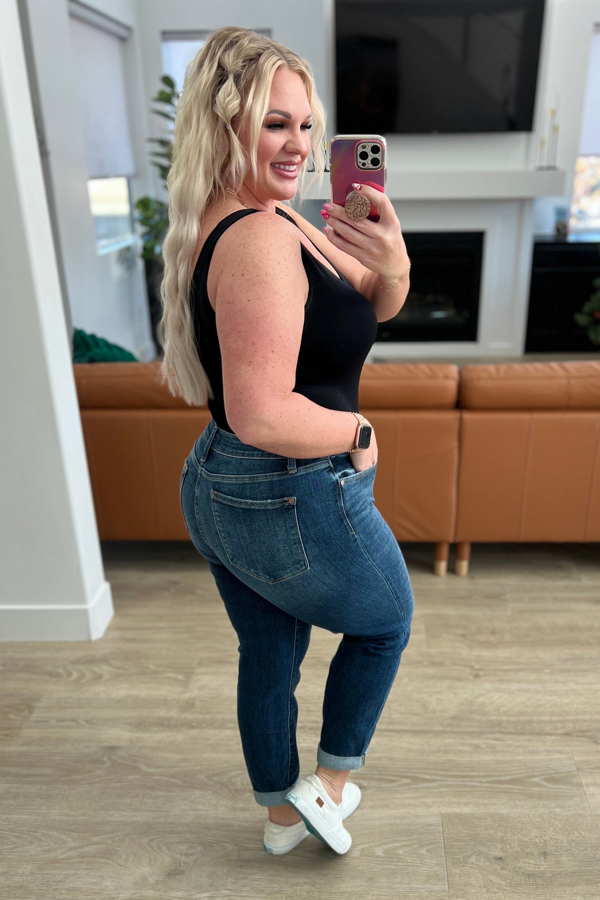 London Midrise Cuffed Boyfriend Jeans - Liarian Unlimited Boutique