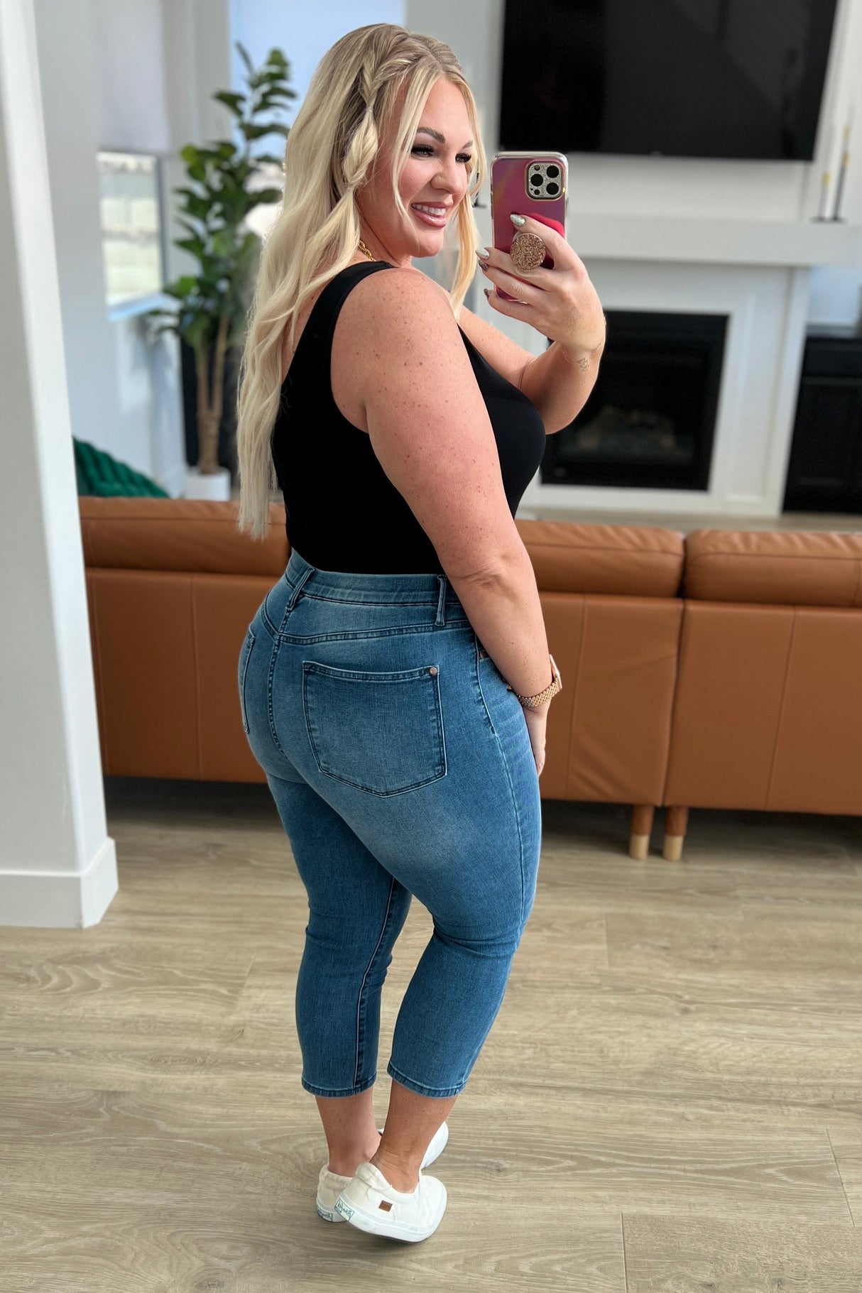 Emily High Rise Cool Denim Pull On Capri Jeans - Liarian Unlimited Boutique