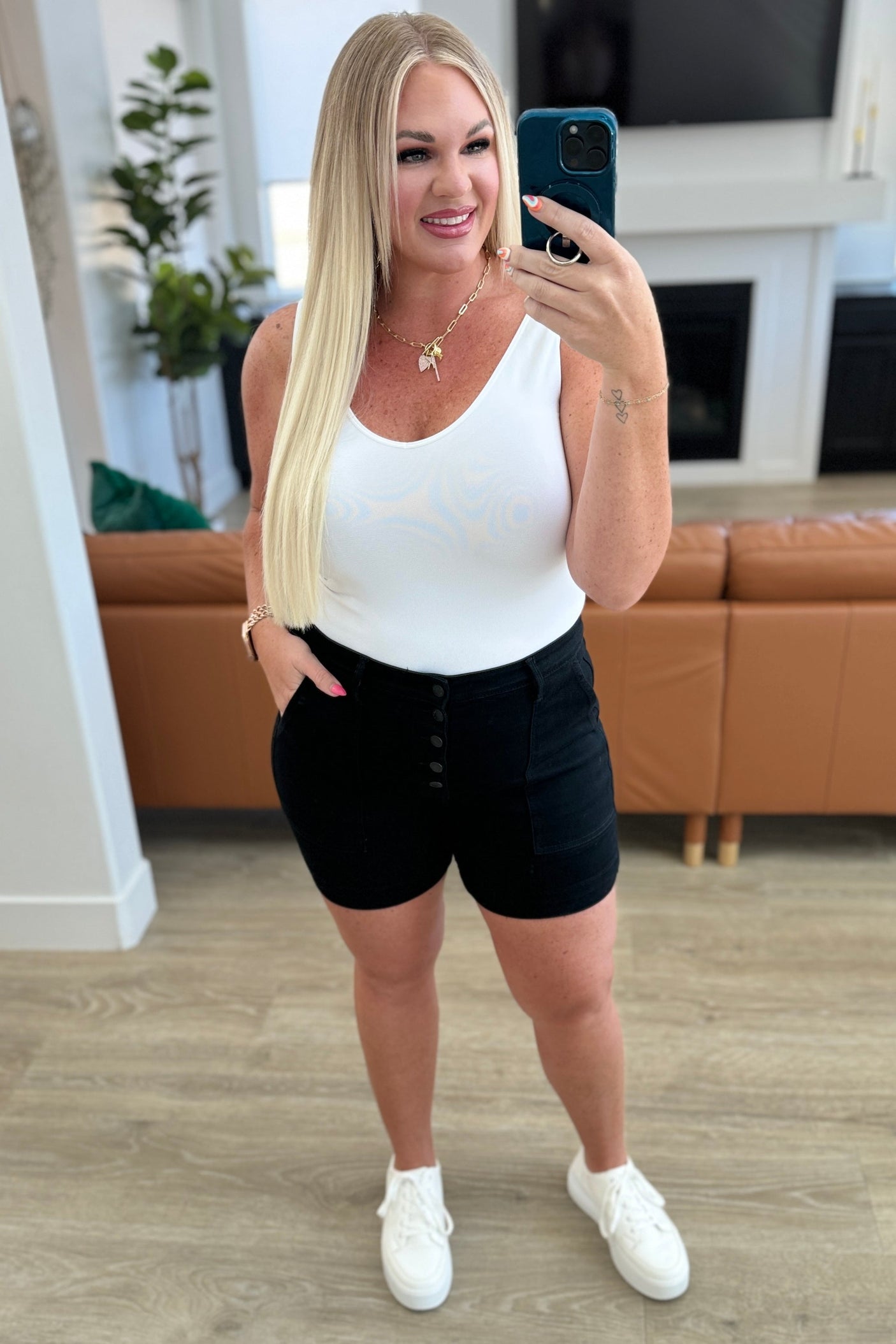 Pantalones cortos de tiro alto con botones y bragueta Reagan