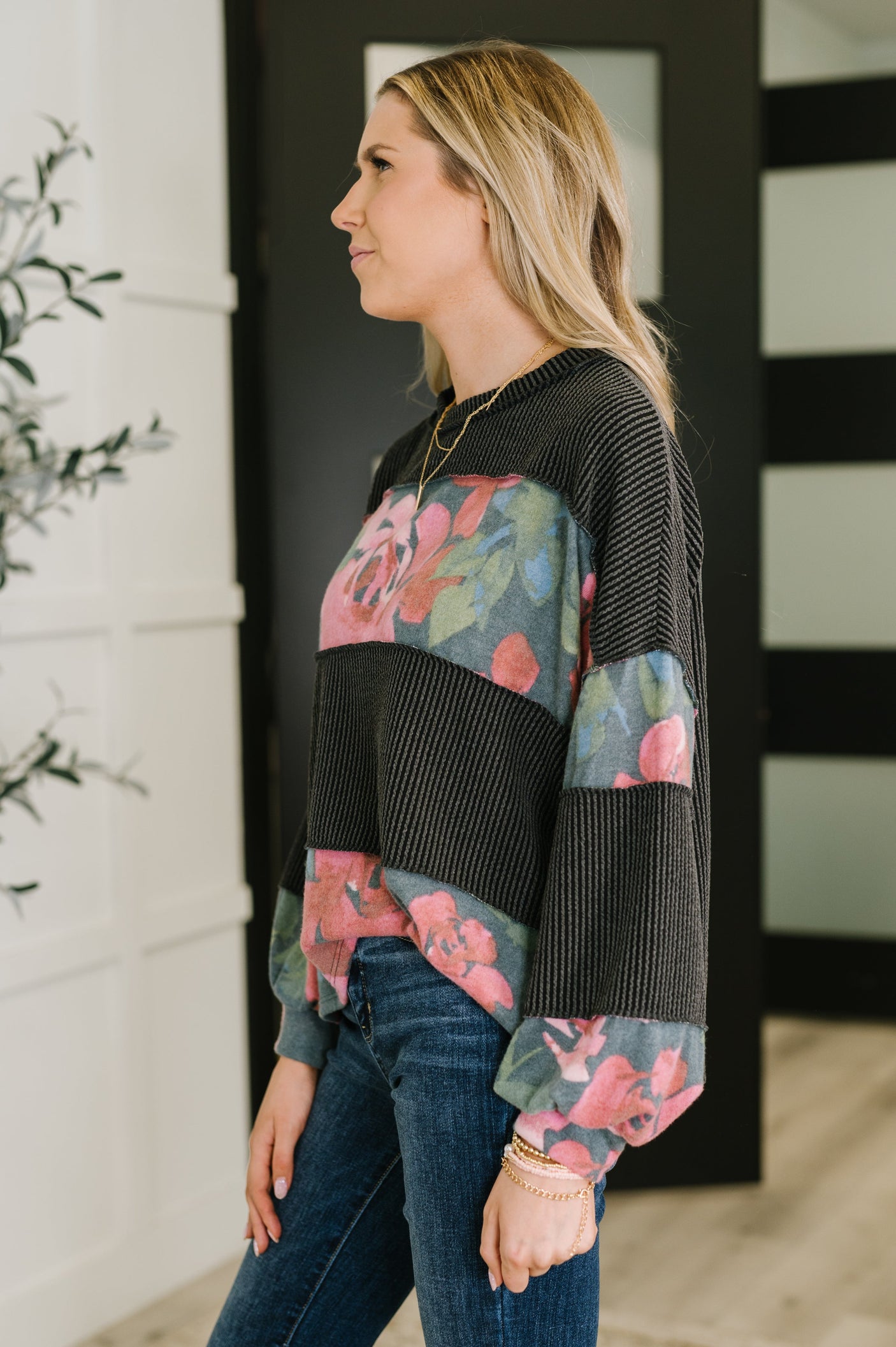 In the Spotlight Contrast Pullover