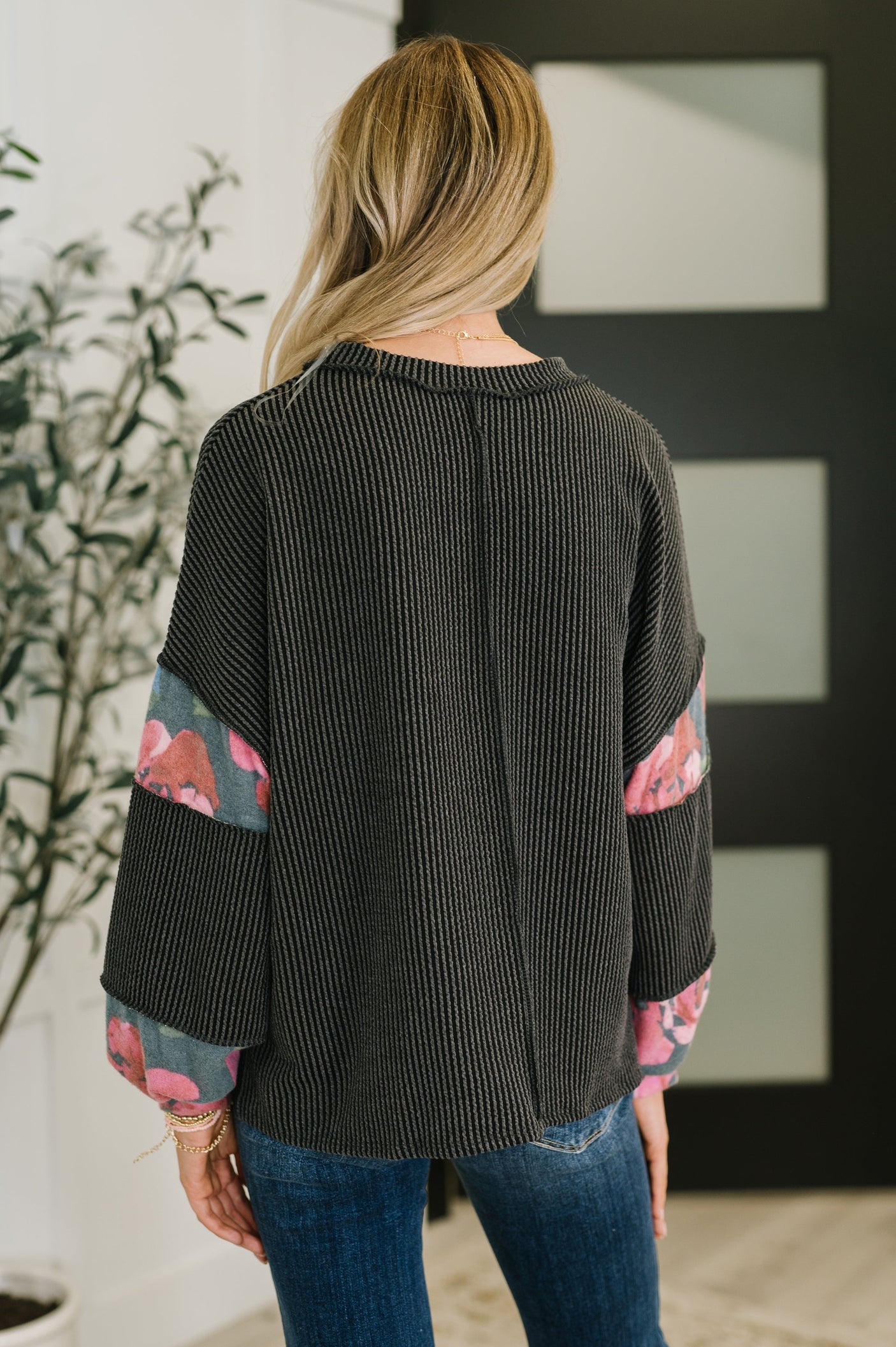 In the Spotlight Contrast Pullover