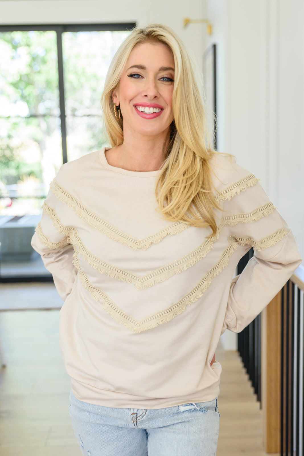 Top con flecos en beige