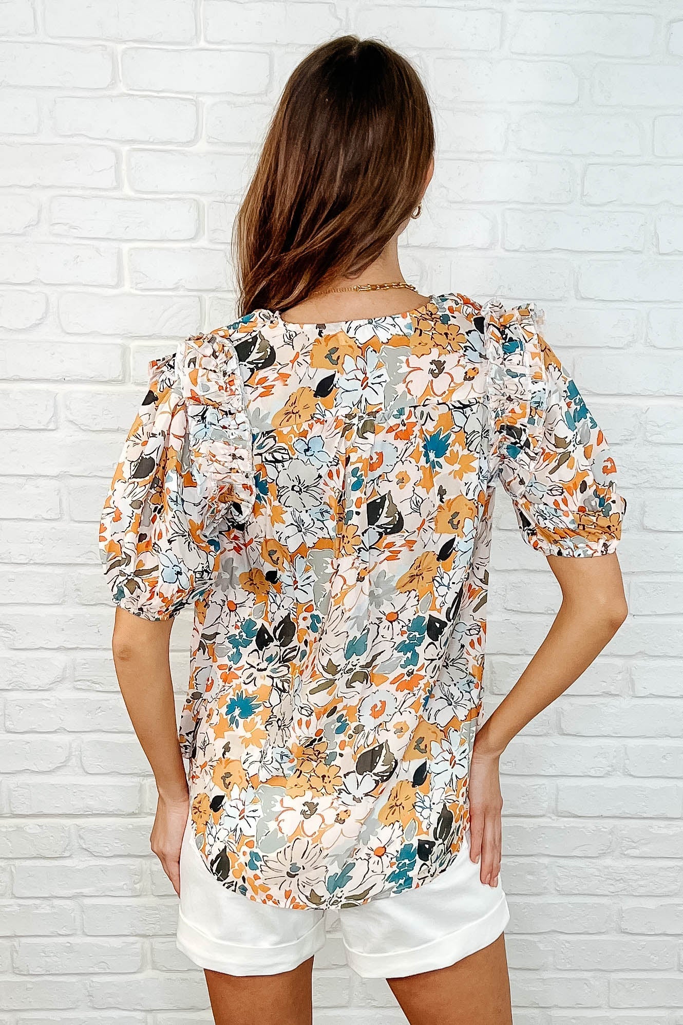 Blusa floral intuitiva