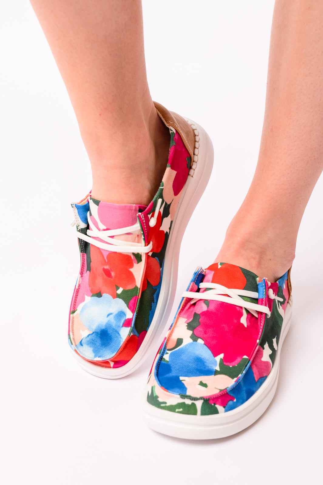 Kayak 2 Shoes in Floral - Liarian Unlimited Boutique