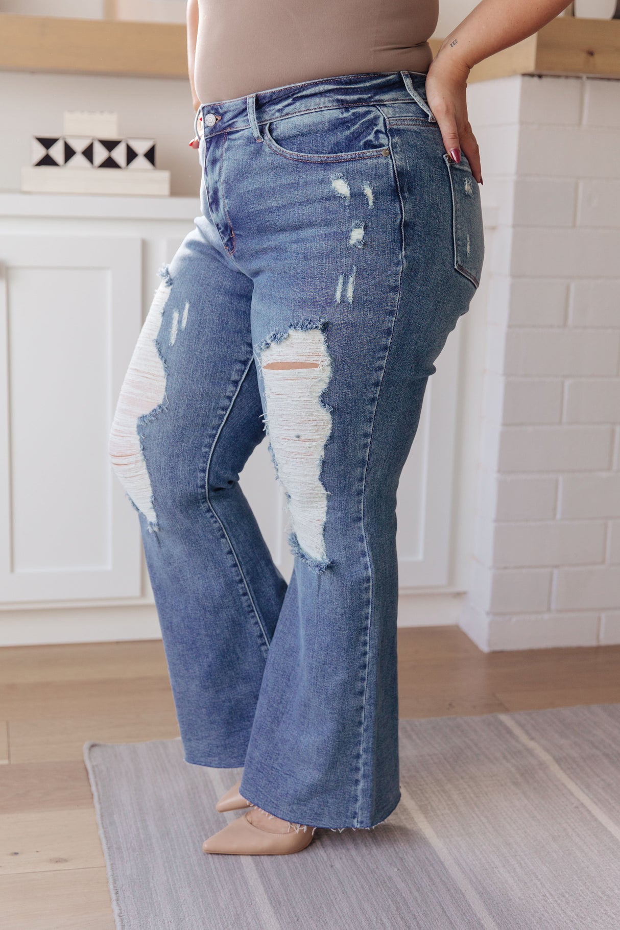 Kiana High Rise Heavy Destroy Flare - Liarian Unlimited Boutique