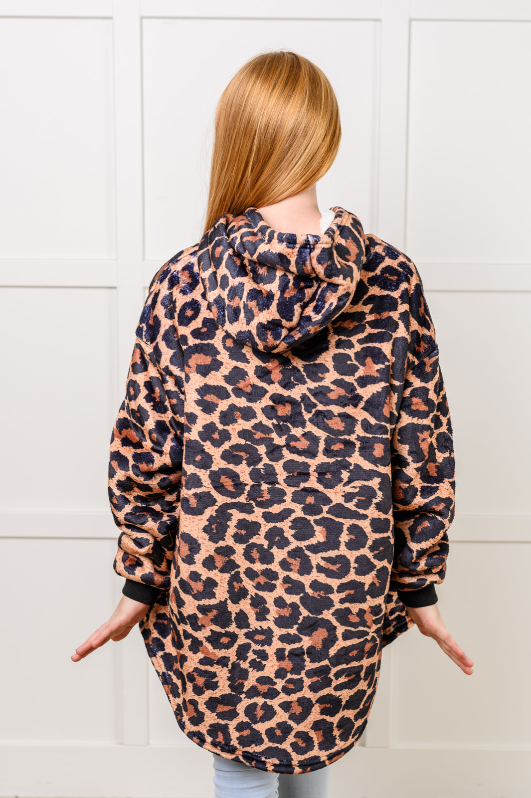 Manta con capucha extragrande para niños con estampado de leopardo
