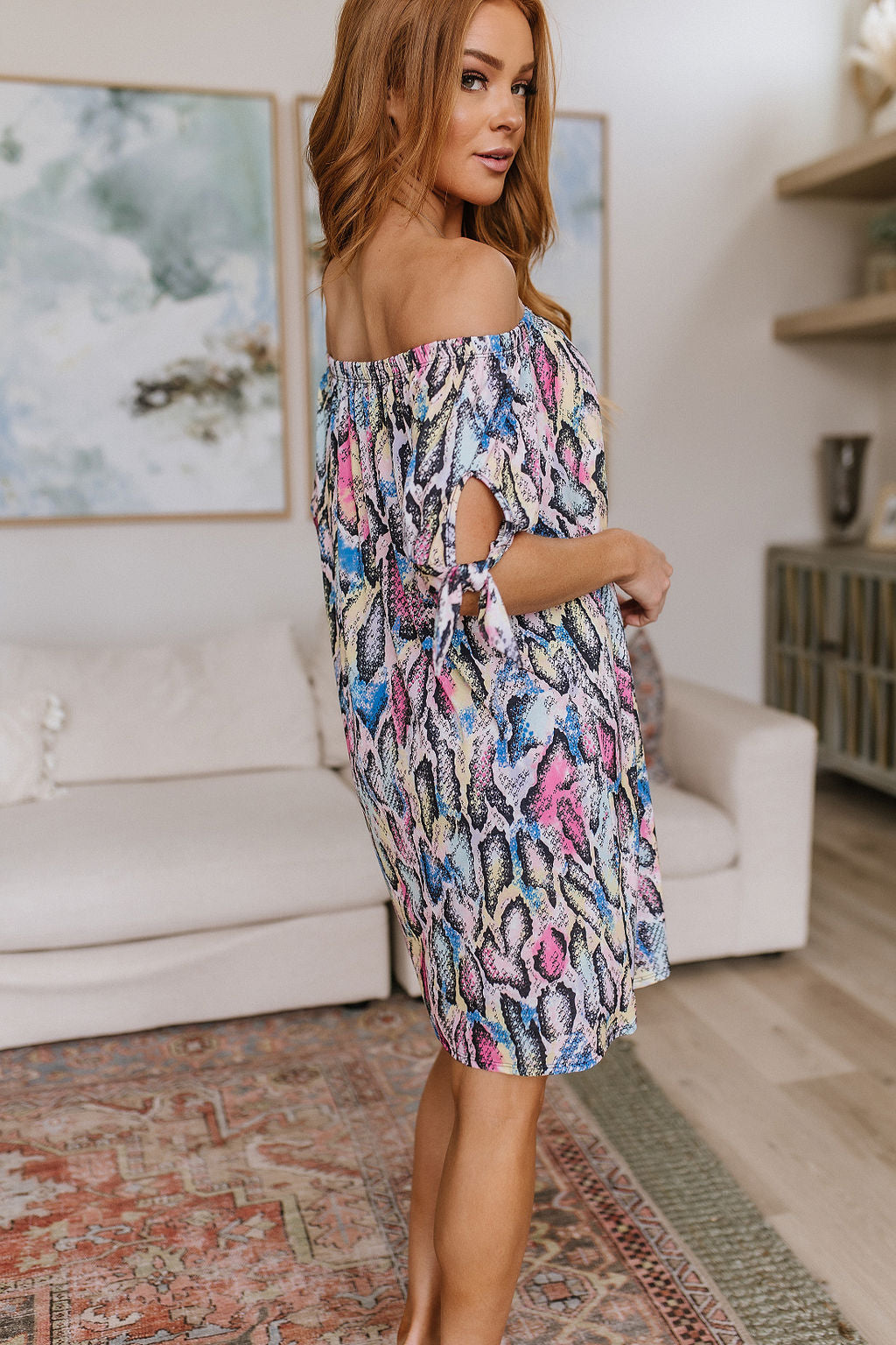 Vestido con estampado de animales salvajes