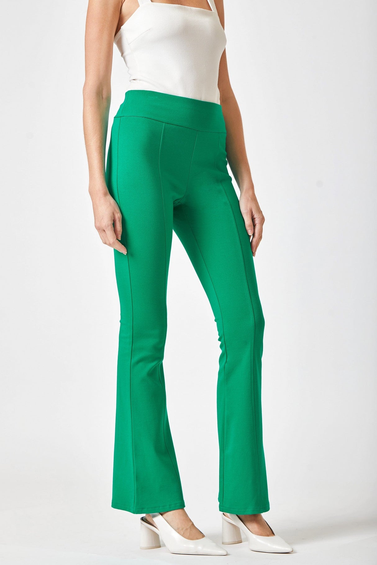 Pantalones acampanados mágicos en once colores