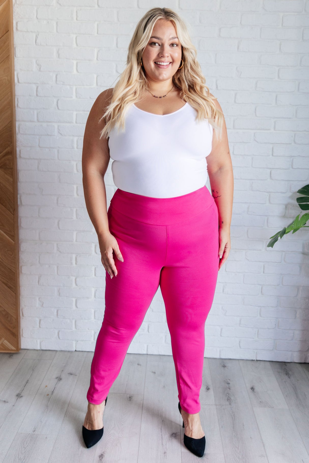 Pantalones Magic Skinny de 28" en rosa intenso