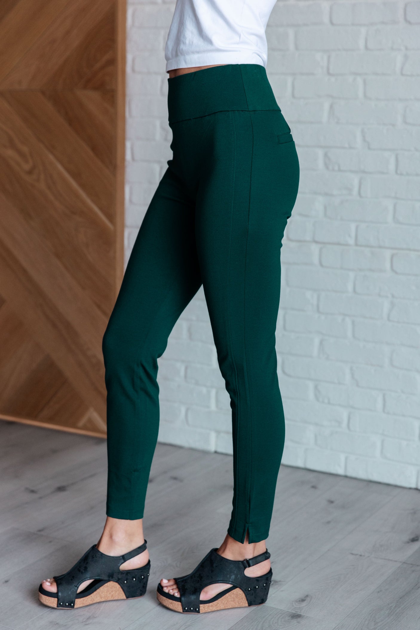 Magic Skinny 28" Pants in Hunter Green - Liarian Unlimited Boutique