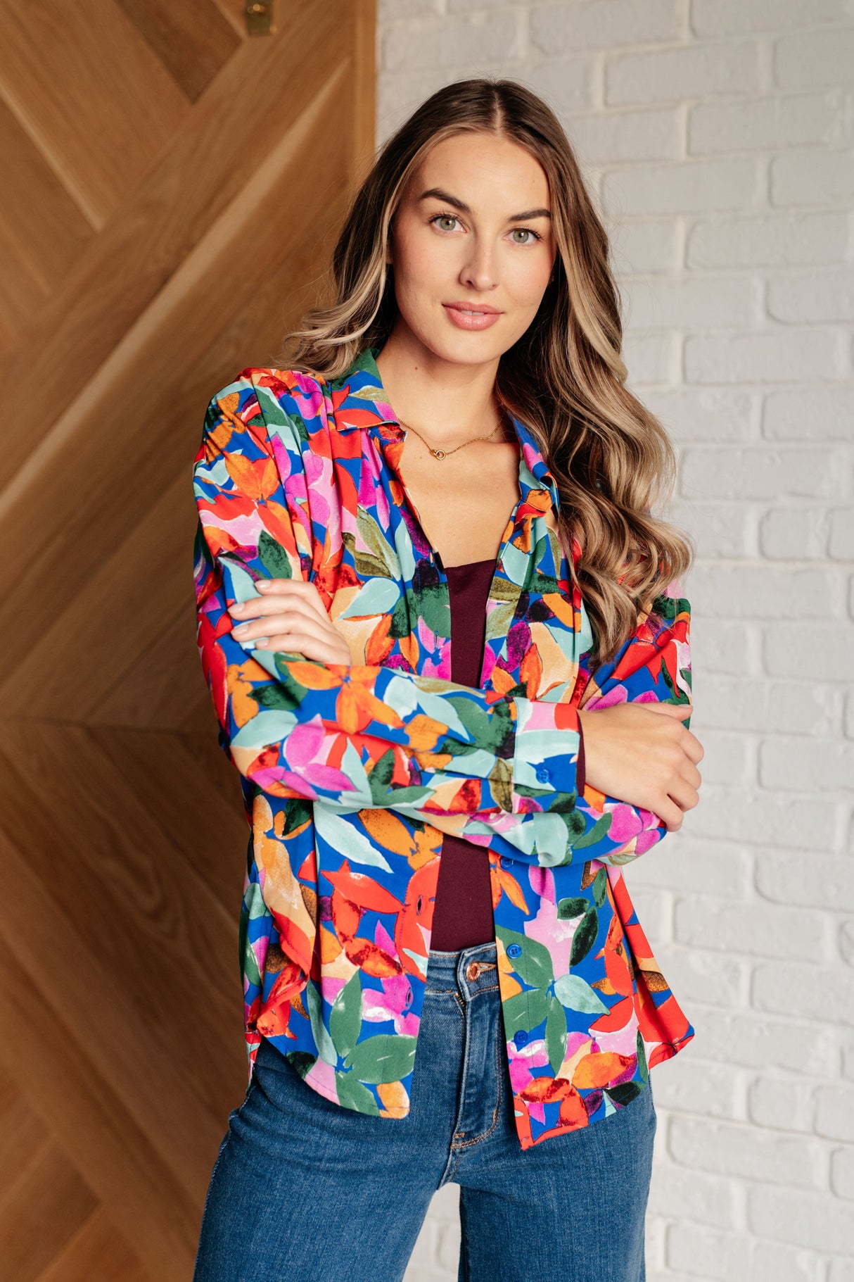 Blusa con botones "Make Like a Tree and Leaf"