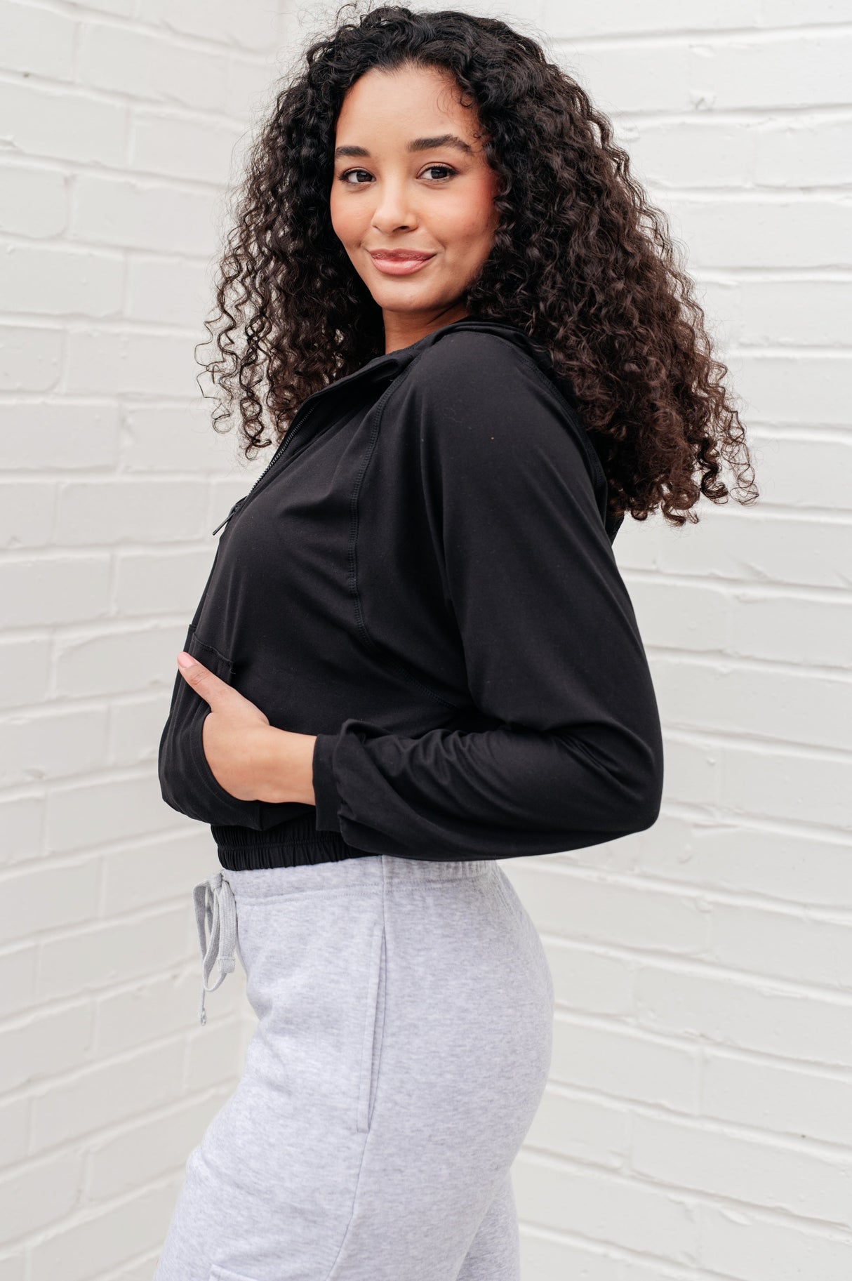Sudadera con capucha y media cremallera Morning Run en negro