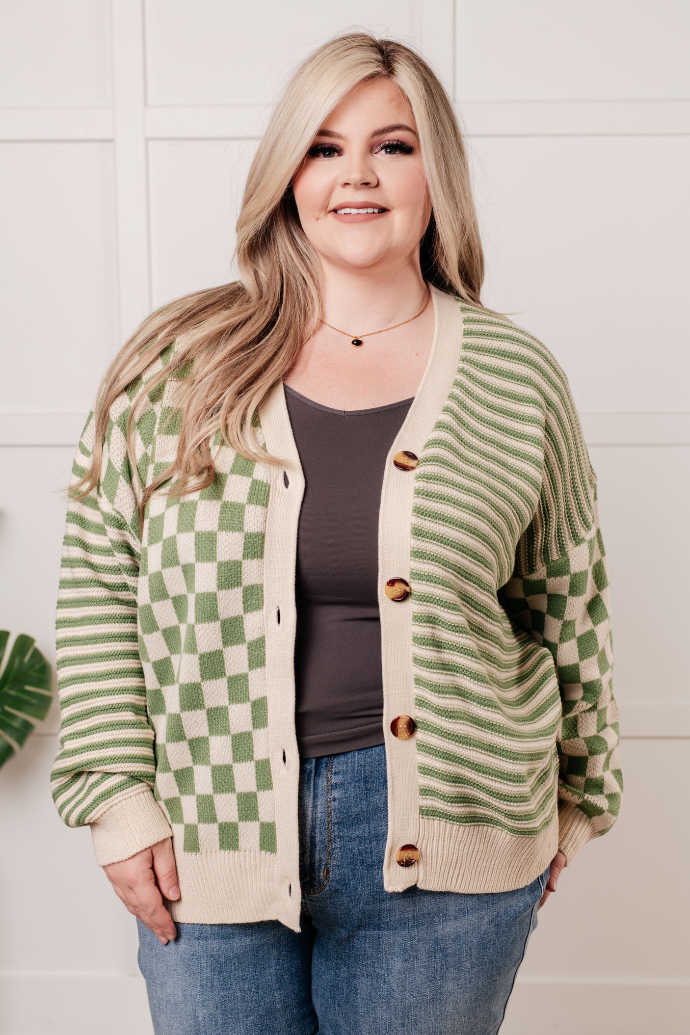 Cárdigan de punto con botones y sin cerebro