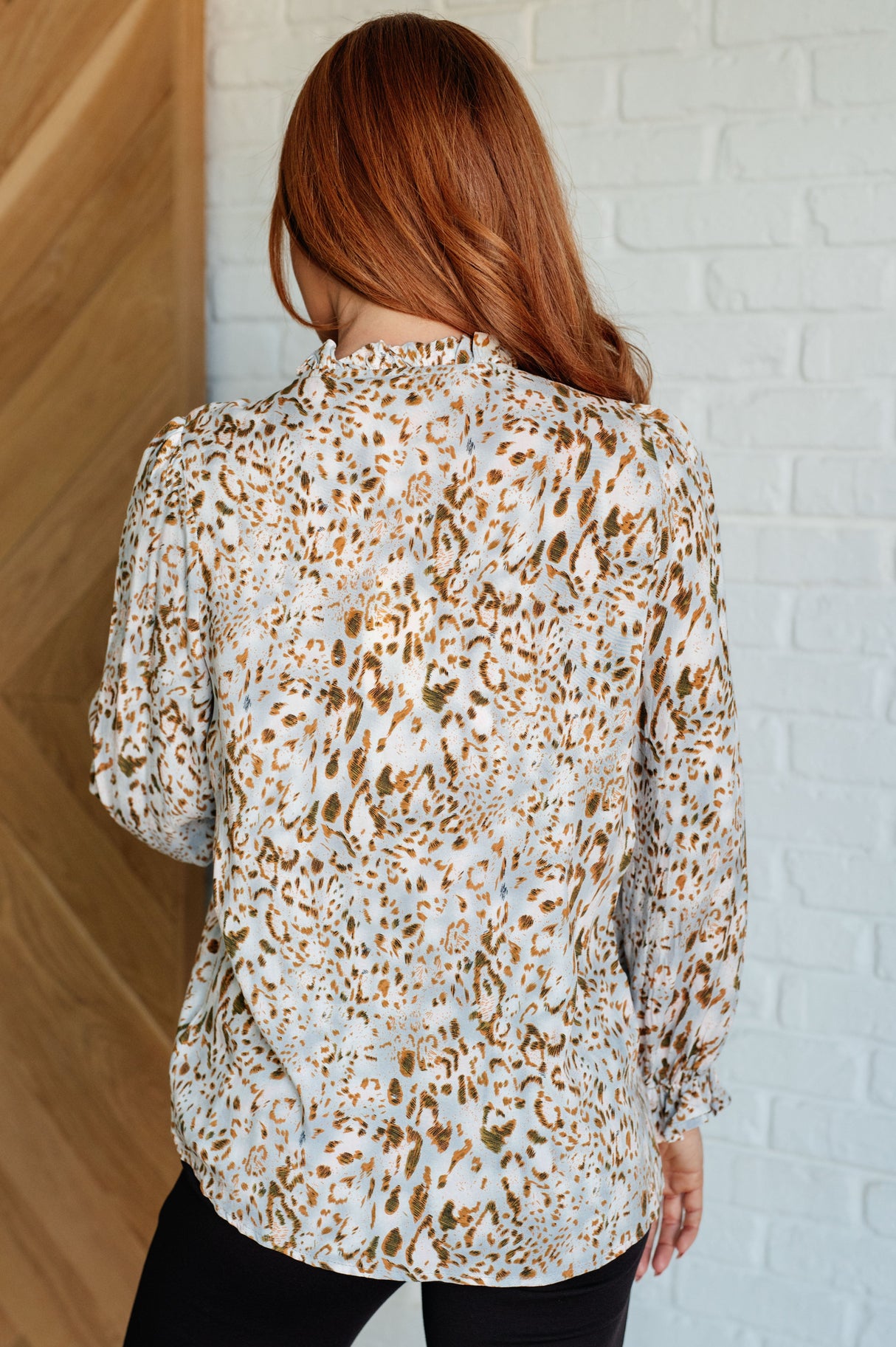 Blusa con detalle de lazo y abertura en la cerradura Office Safari