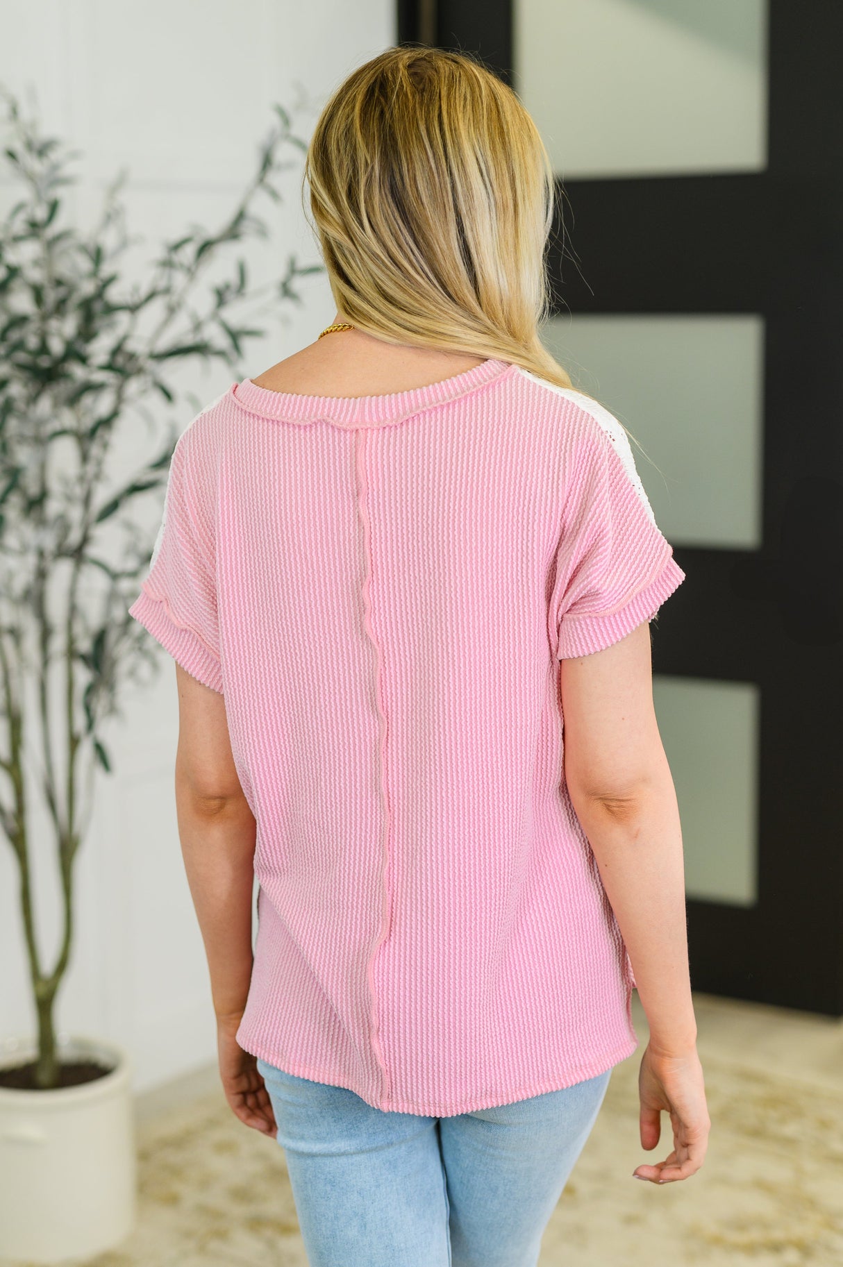 Top de punto con bloques de color Parlour Picnic en rosa