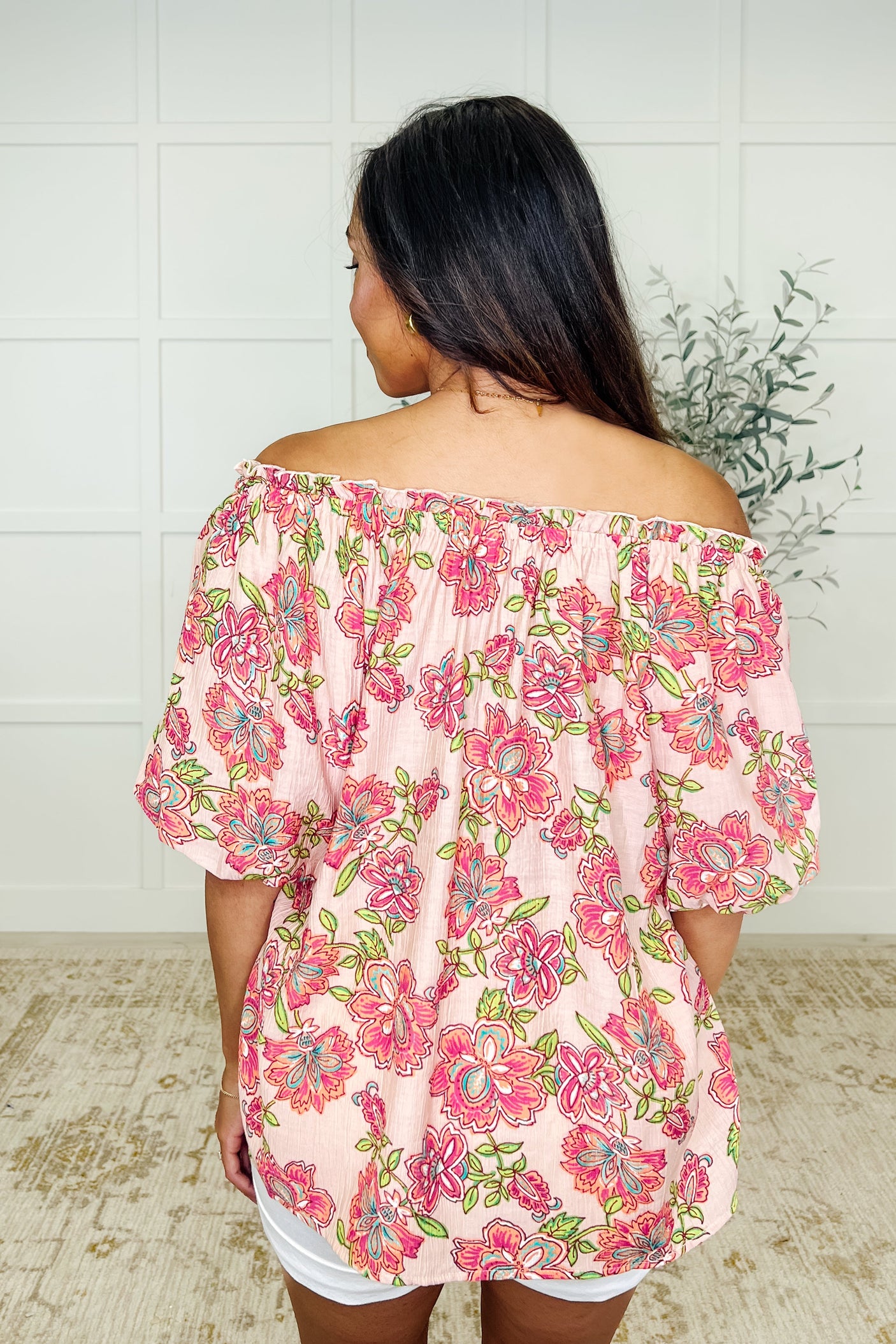 Blusa con hombros descubiertos Petal Perfect