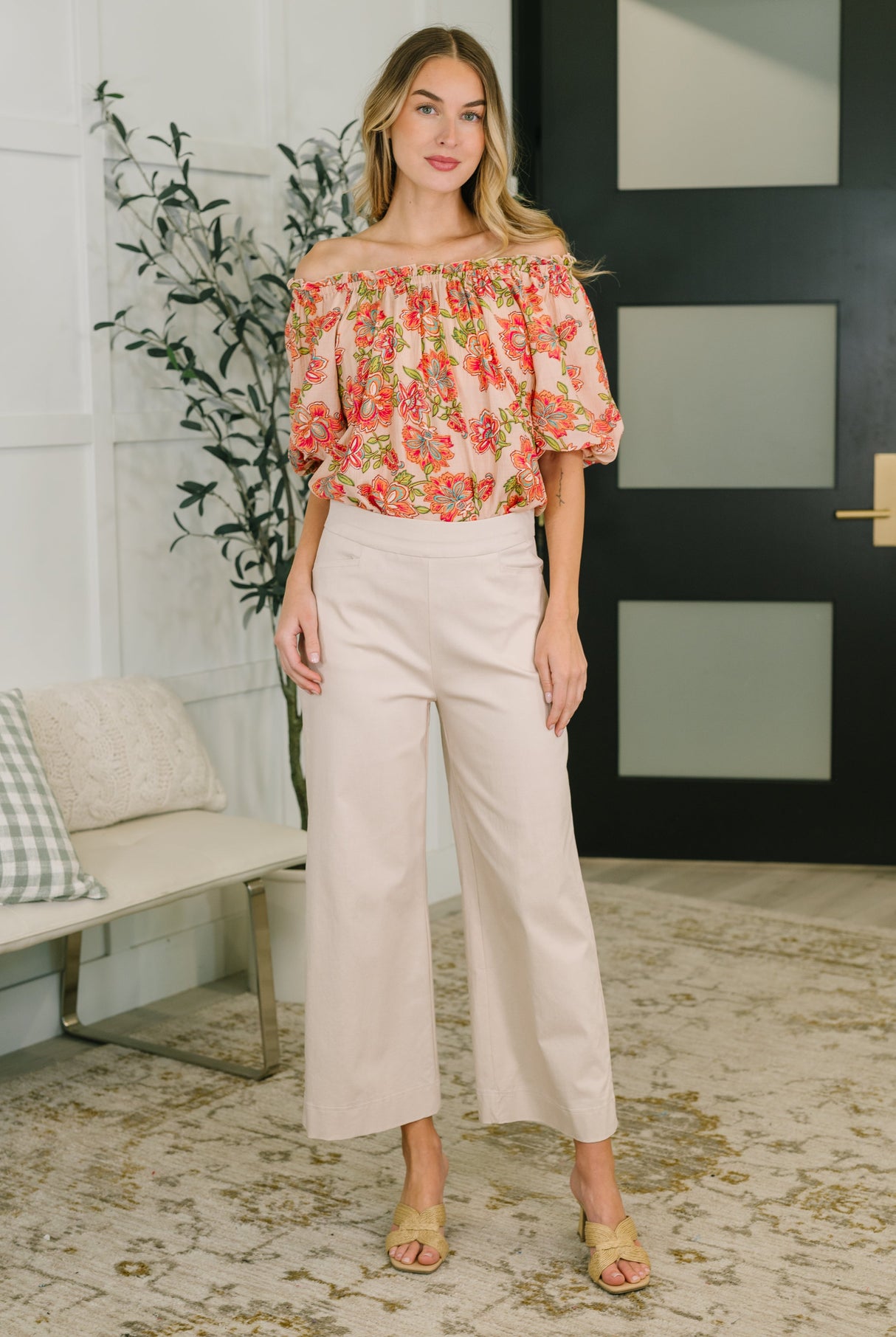 Blusa con hombros descubiertos Petal Perfect