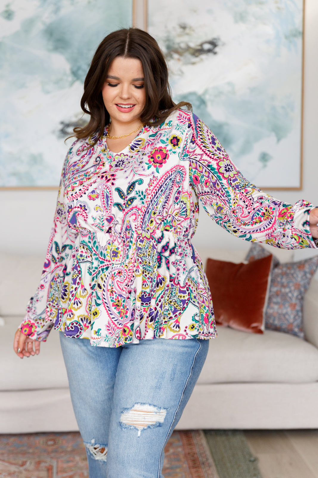 Elige un color de blusa peplum