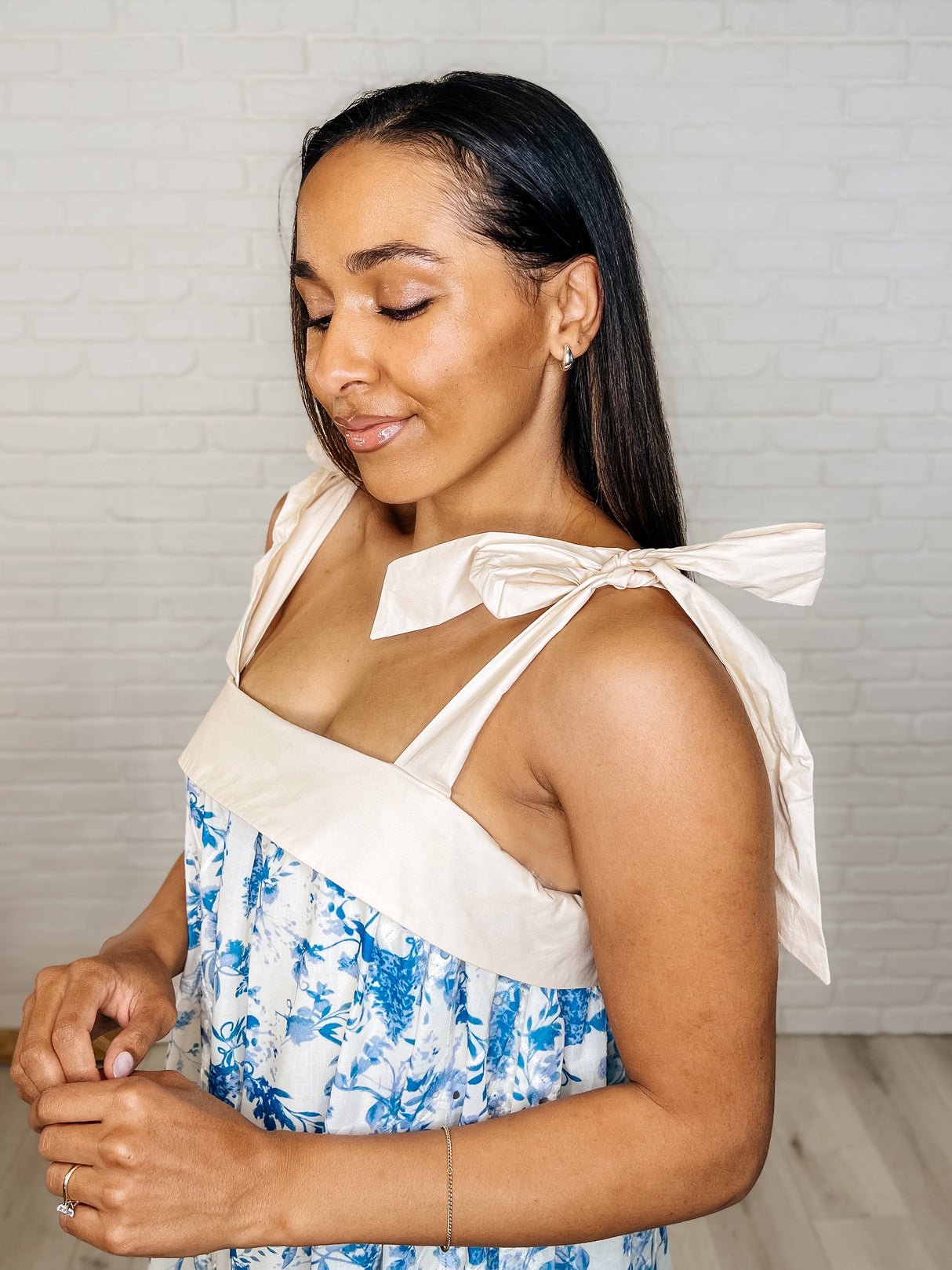 Prepara el vestido de cuello cuadrado Yacht