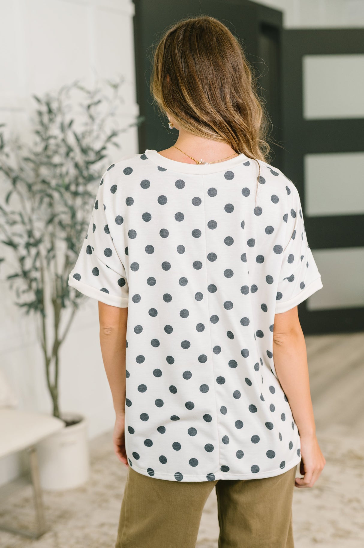 Camiseta extragrande con hombros caídos y estampado de lunares
